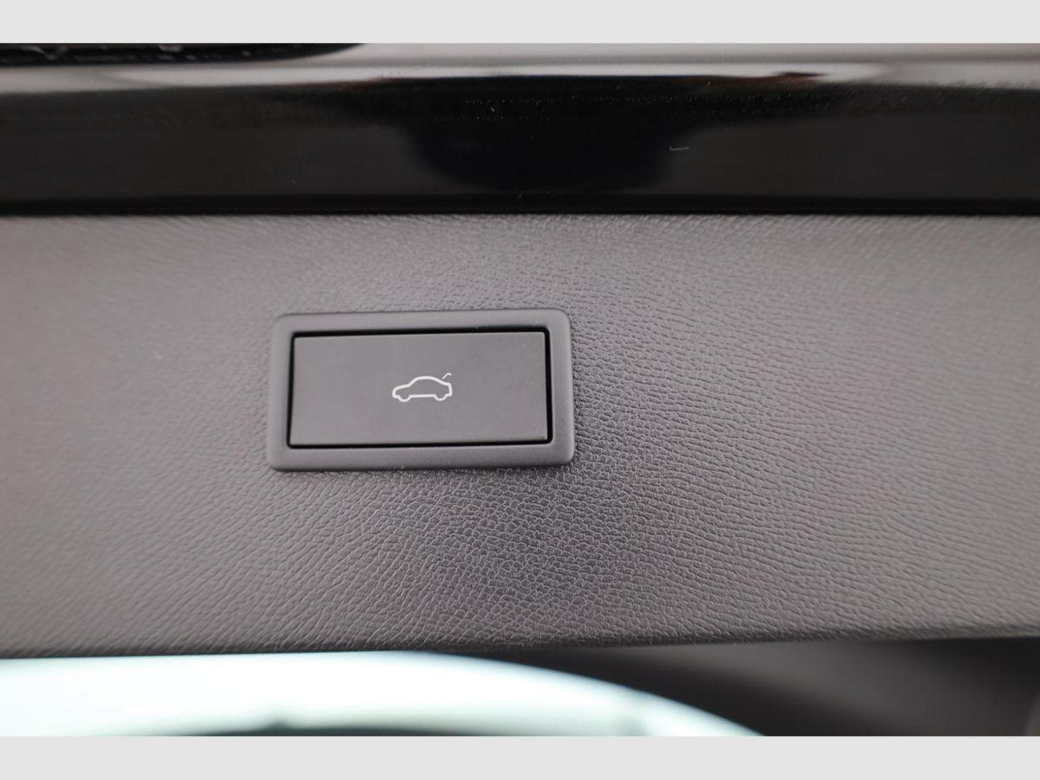 Seat Multivan DSG Facelift, AHK, (2024) - Photo 12