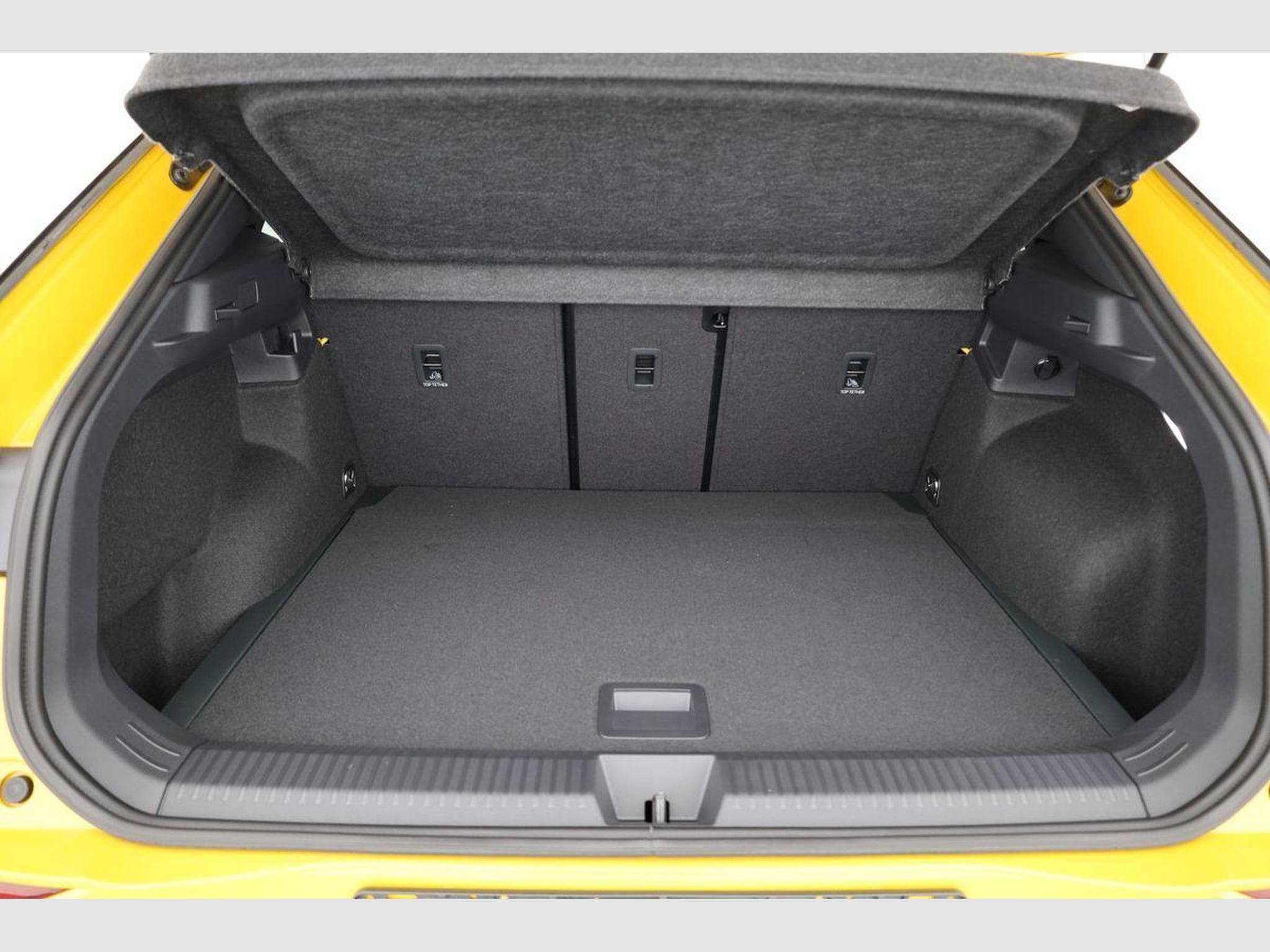 VW T-Roc 1.5 eTSI 110 kW R-Line (2026) - Foto 11