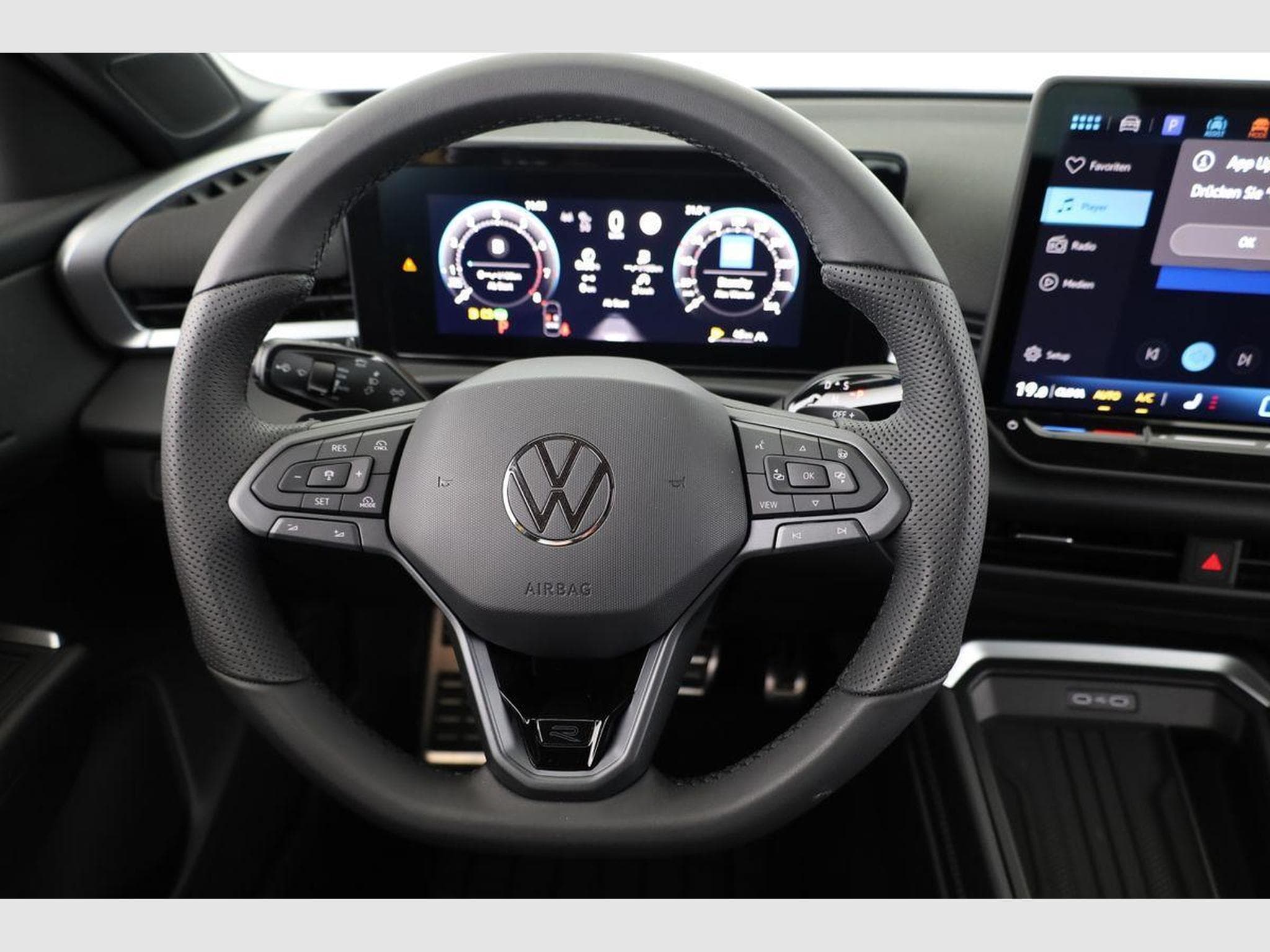 VW T-Roc 1.5 eTSI 110 kW R-Line (2026) - Foto 5