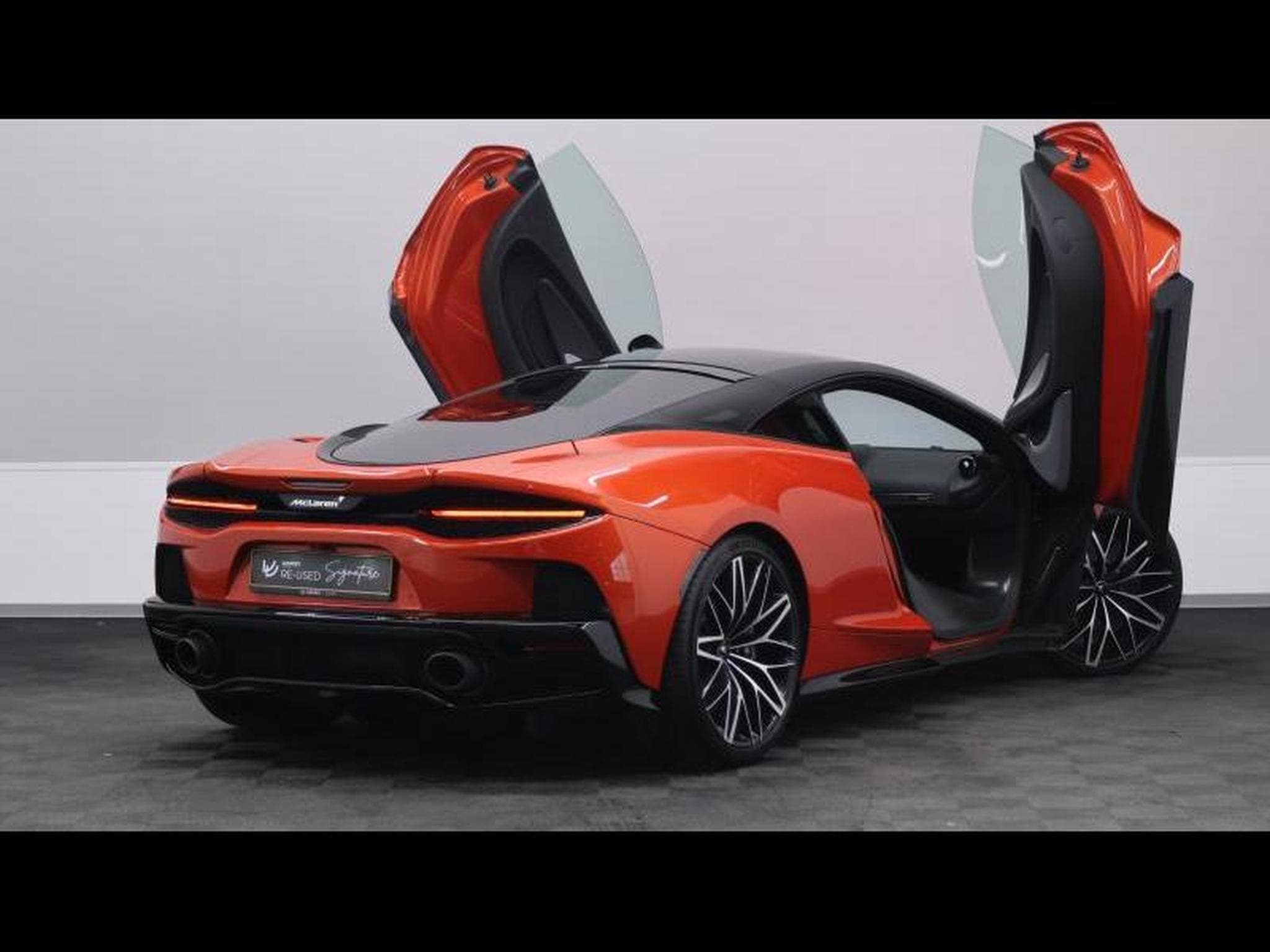 McLaren AMG GT 4.0 V8 620ch Coupé (2022) - Photo 13