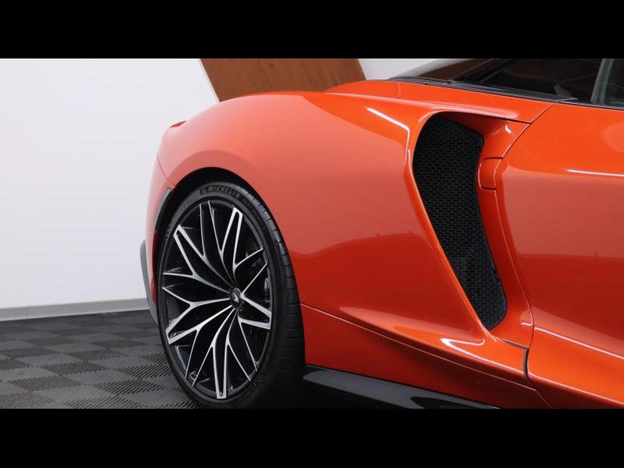 McLaren AMG GT 4.0 V8 620ch Coupé (2022) - Photo 22