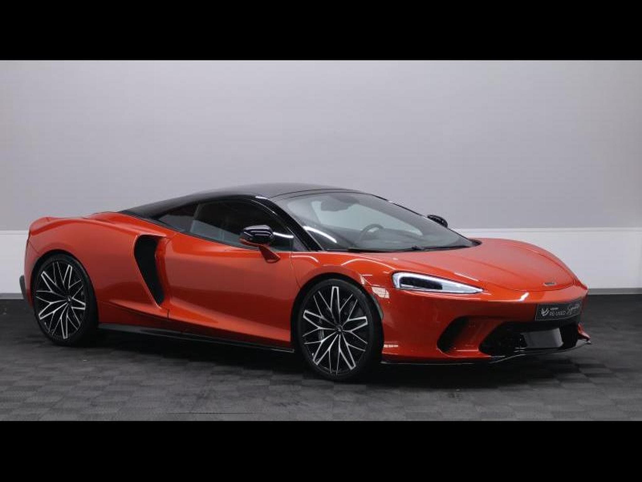 McLaren AMG GT 4.0 V8 620ch Coupé (2022) - Photo 7