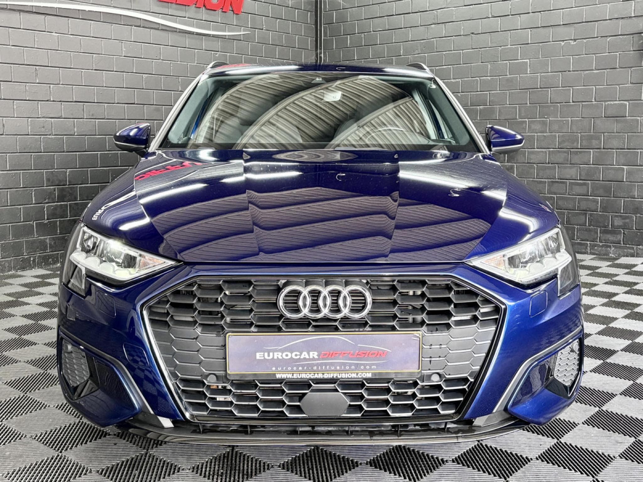 Audi A3 Sportback Advanced 30 TFSI 110 CV *ATTELAGE* * 18" * (2023) - Foto 2