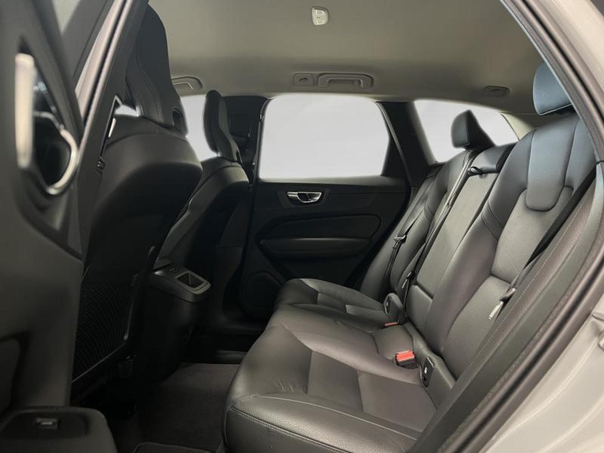 Volvo XC60 Core (2025) - Foto 19