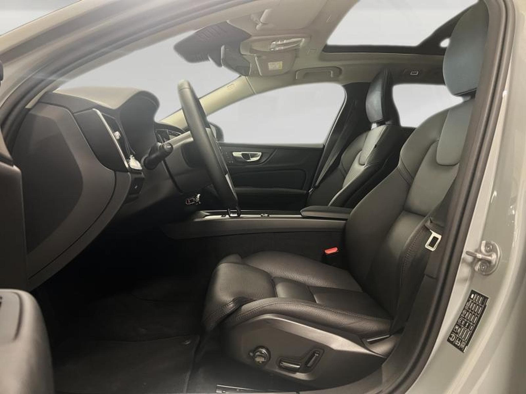 Volvo V60 Plus Dark (2025) - Foto 10