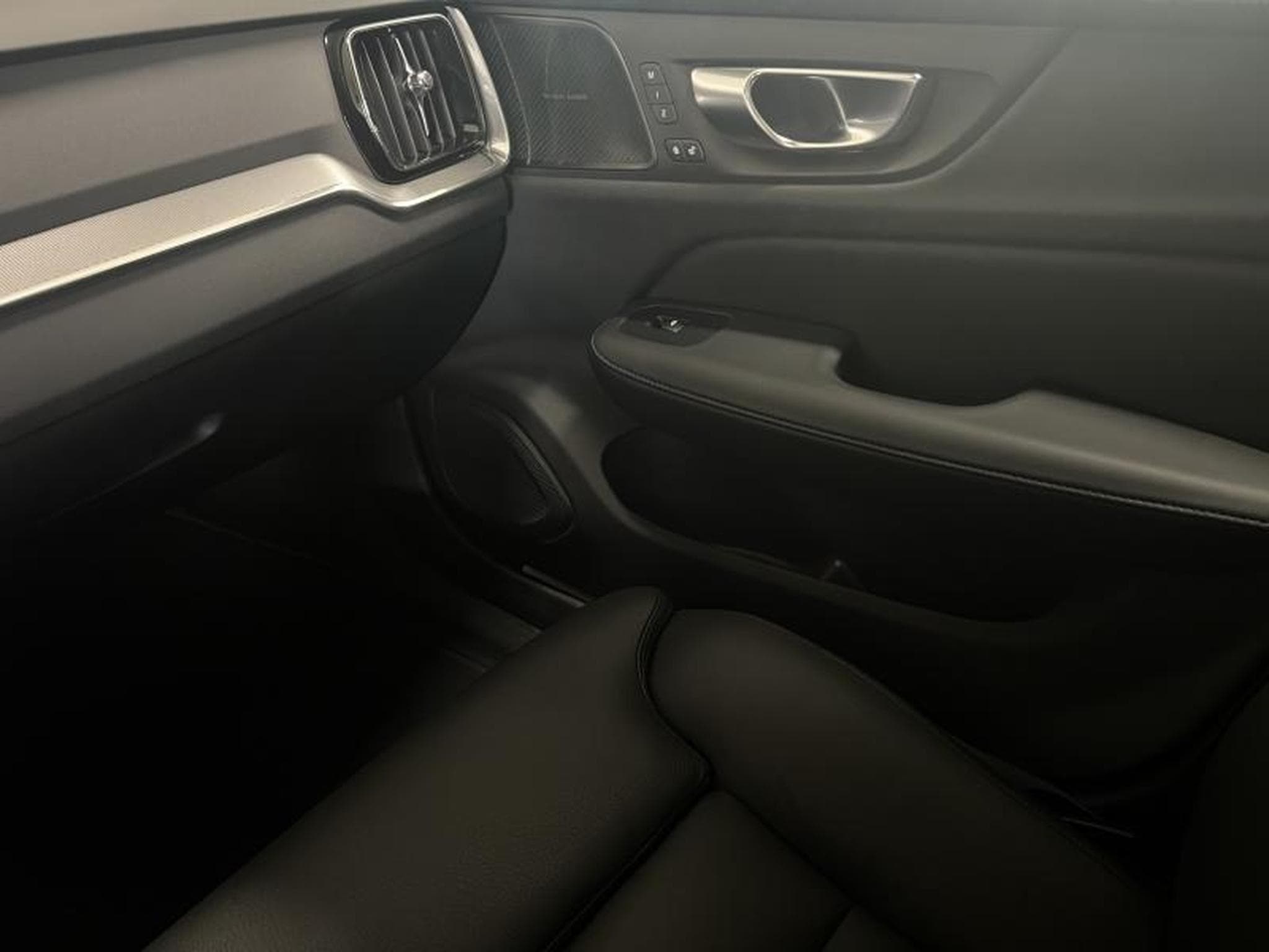 Volvo V60 Plus Dark (2025) - Foto 16