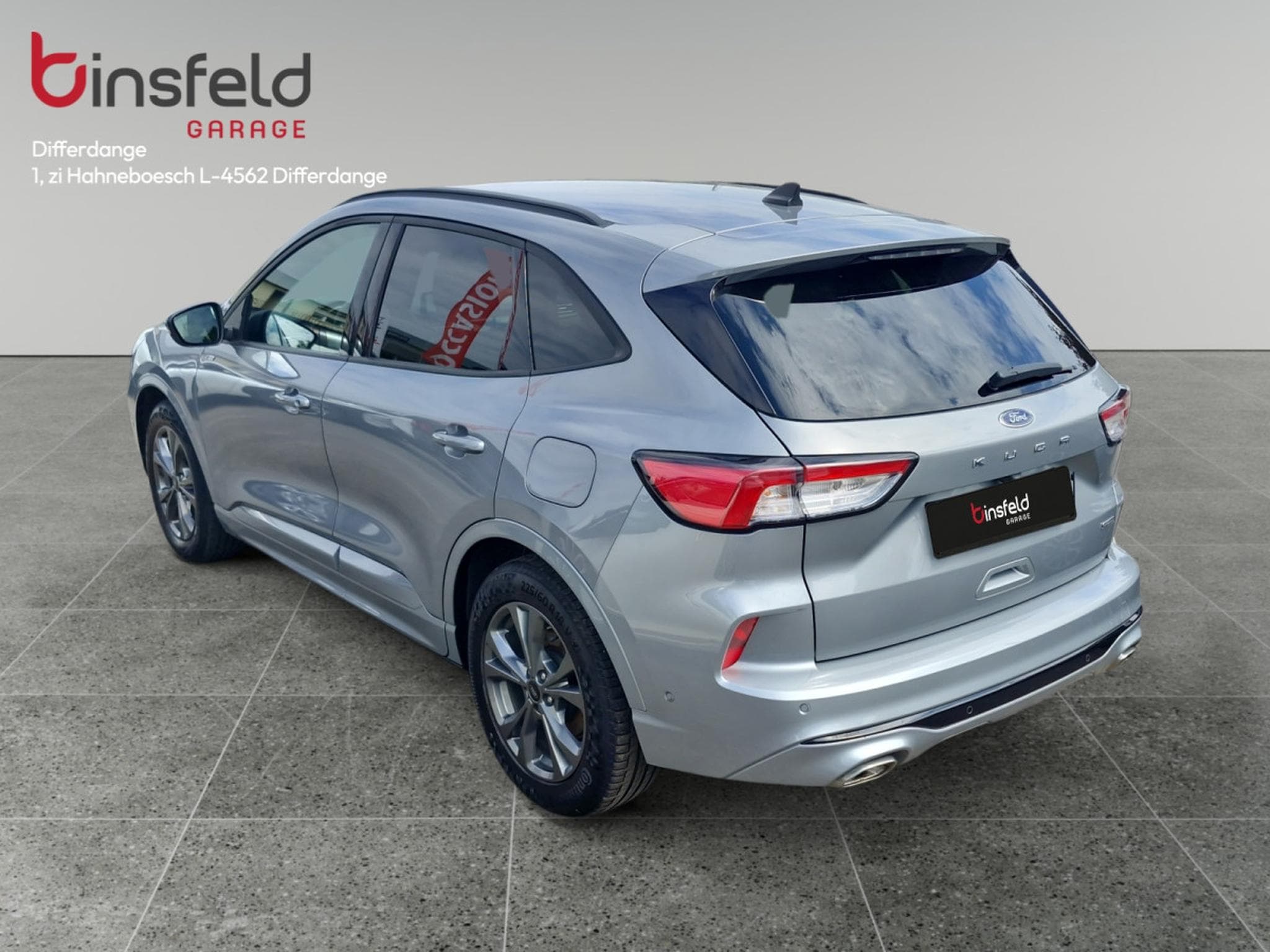 Ford Kuga FHEV 2.5 Duratec AWD ST-Line X (134 kW) (2023) - Foto 3