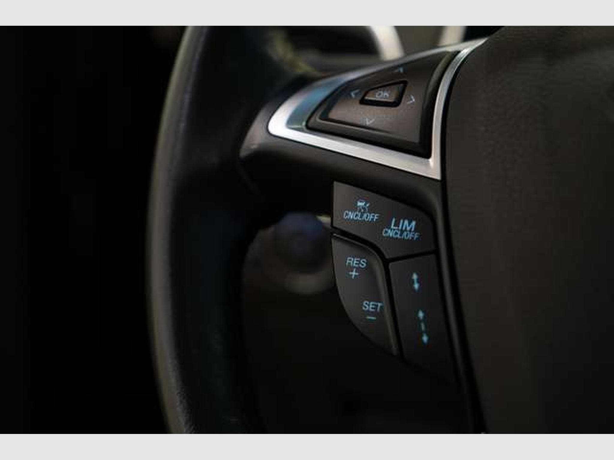 Ford Edge Sport 4x4 *Leder *Pano *ACC *Kam *Memory * (2016) - Photo 28