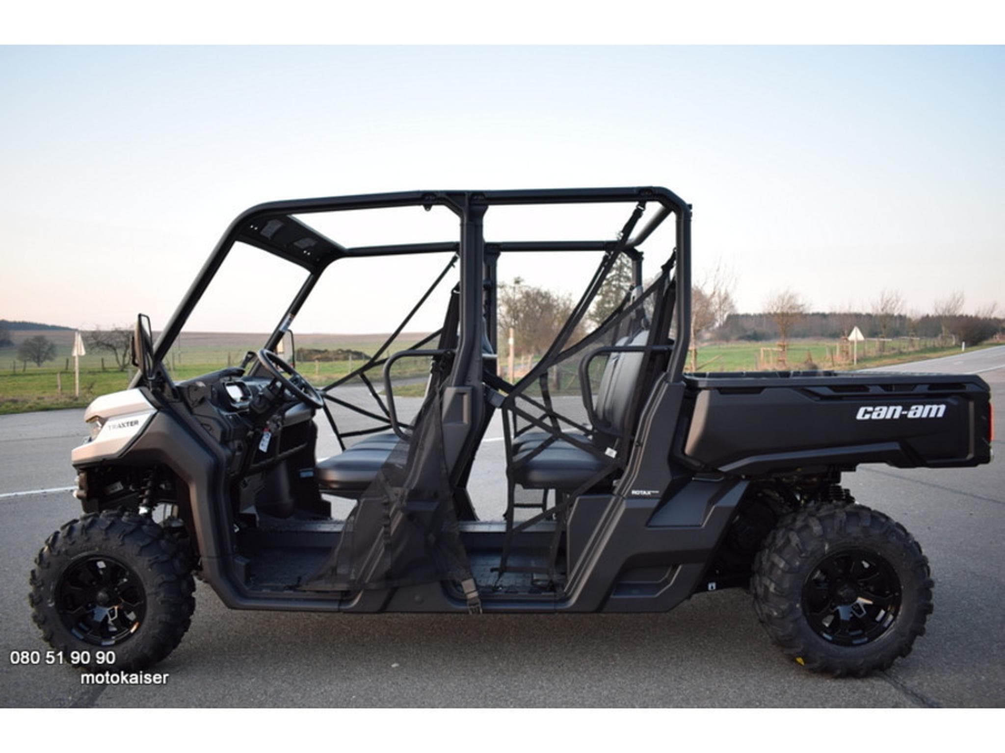 BRP Can-Am Traxter MAX XU HD10 T1b + 60km/h (2026) - Photo 4