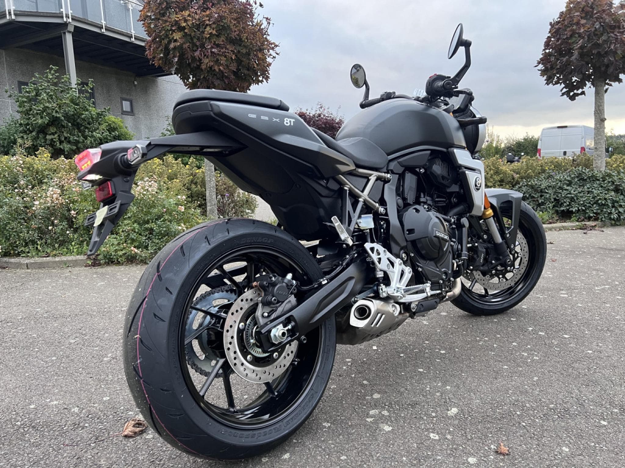 Suzuki GSX-8T (2026) - Photo 3