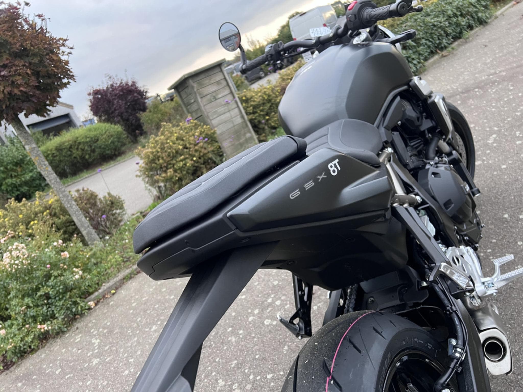 Suzuki GSX-8T (2026) - Photo 5