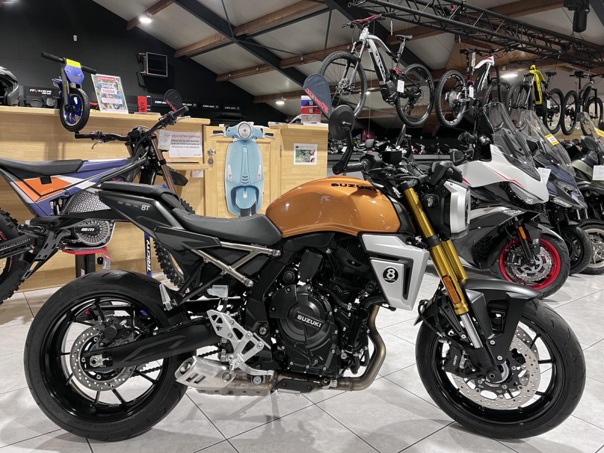 Suzuki GSX-8T (2026) - Photo 1