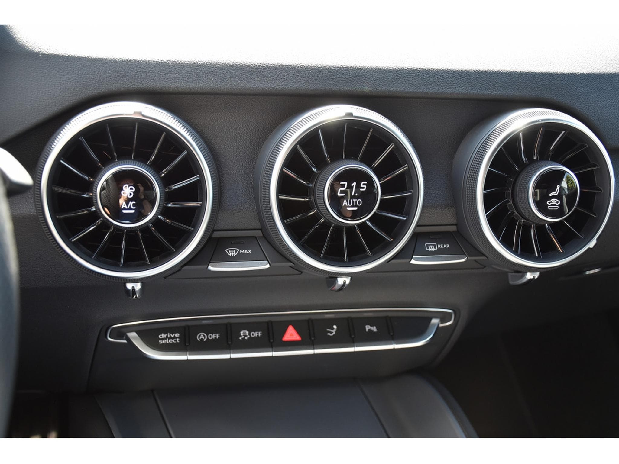 Audi TT Coupé 45 TFSI S-Line S-Tronic B&O CAM KEYLESS JA20 1° MAIN (2022) - Foto 16