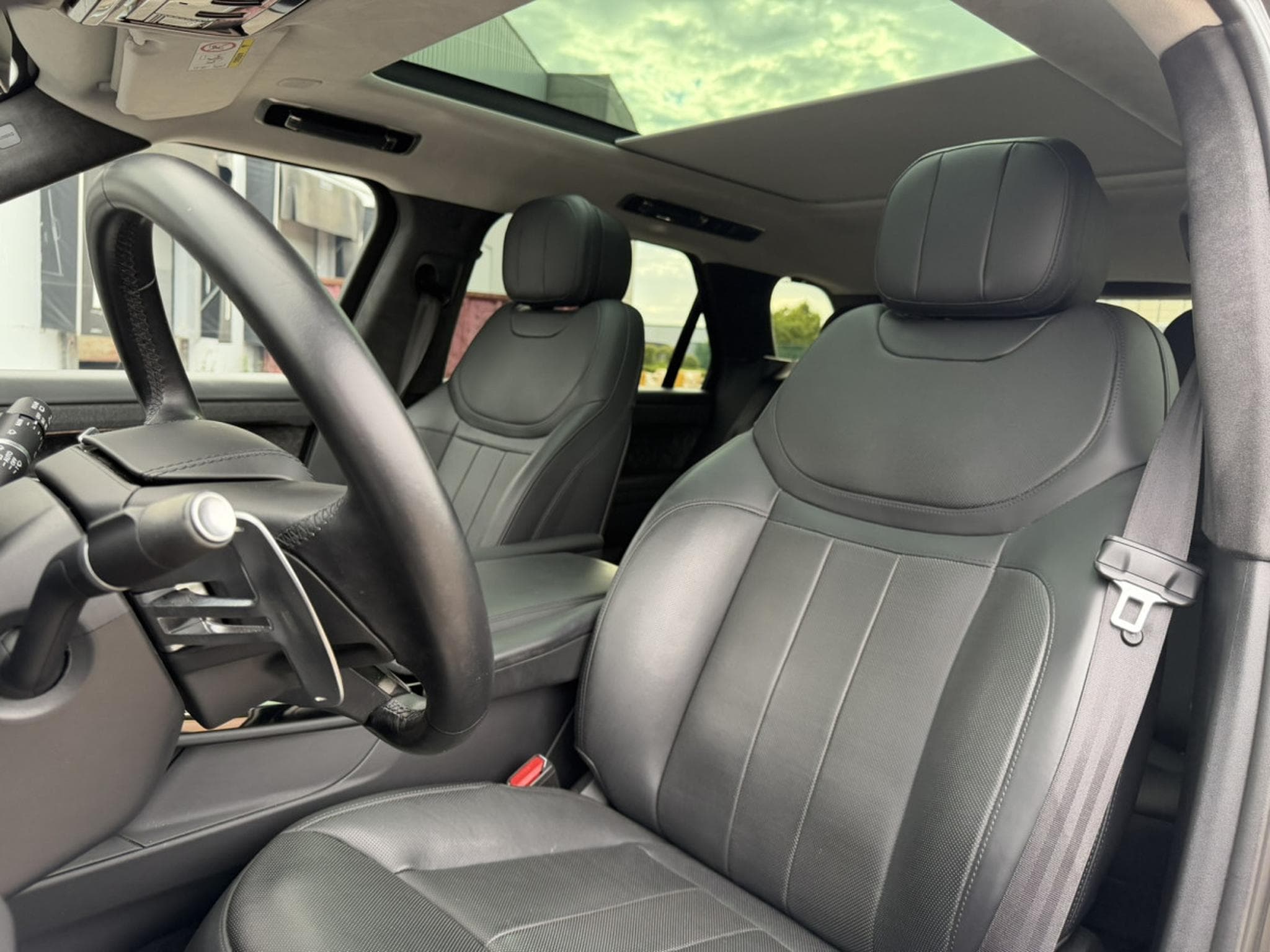 Land-Rover Range Rover Sport P530 First Edition - 4.4 V8 - Black Pack - Panoramic Roof (2023) - Photo 12