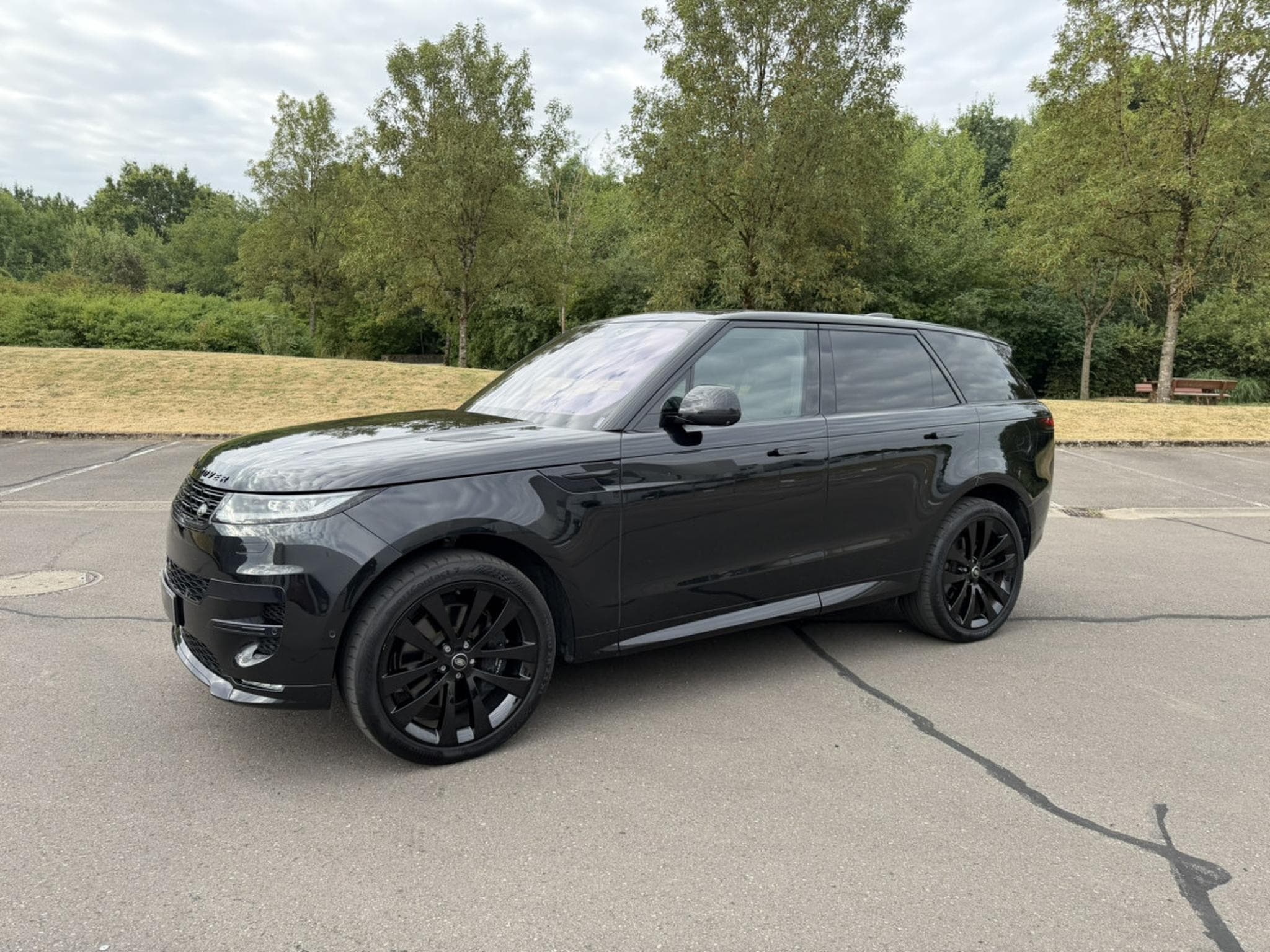 Land-Rover Range Rover Sport P530 First Edition - 4.4 V8 - Black Pack - Panoramic Roof (2023) - Photo 4