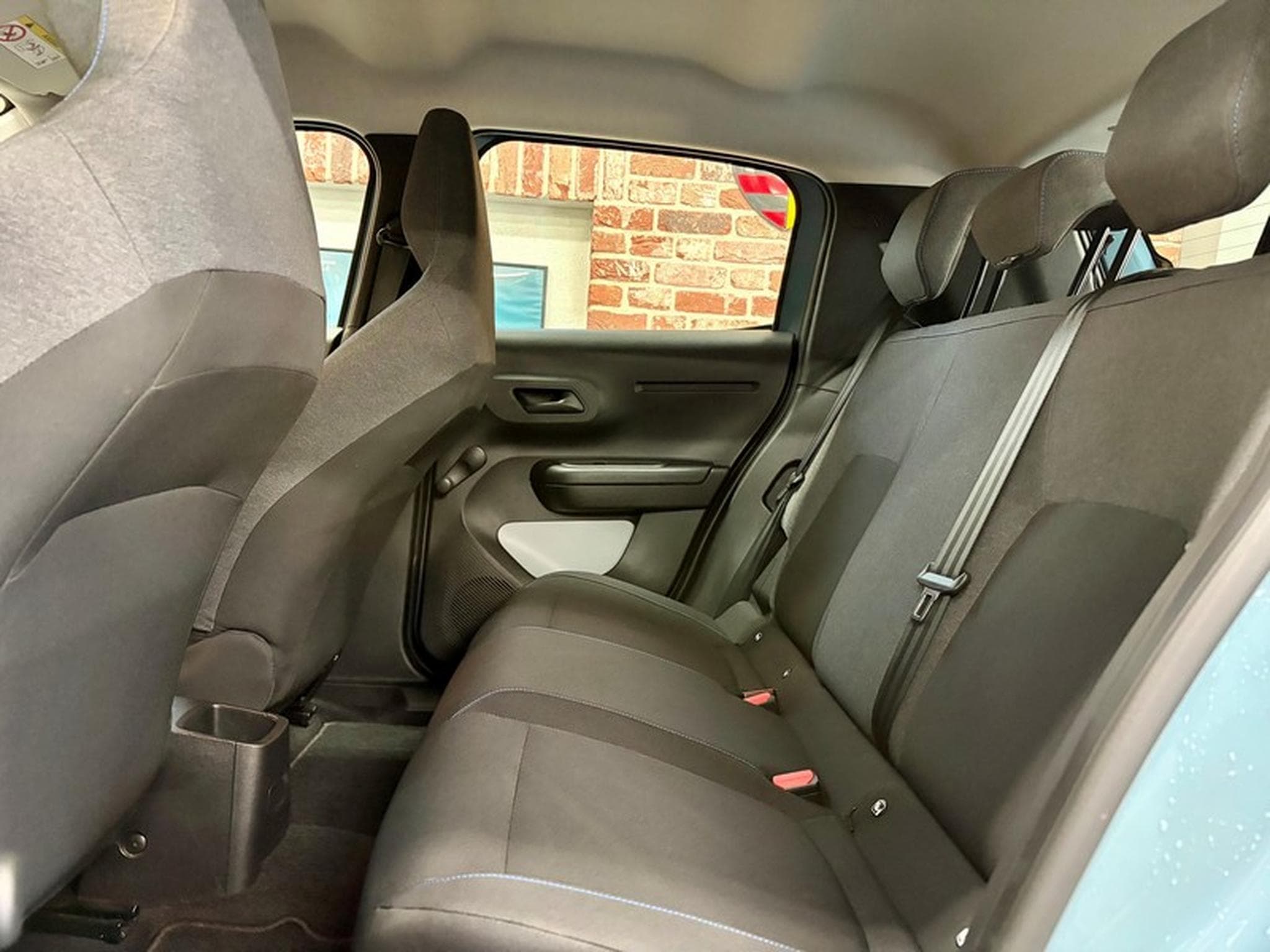 Citroen e-C3 e-C3 113cv 44 KW/h Auto YOU / PDC/ LED (2025) - Photo 6