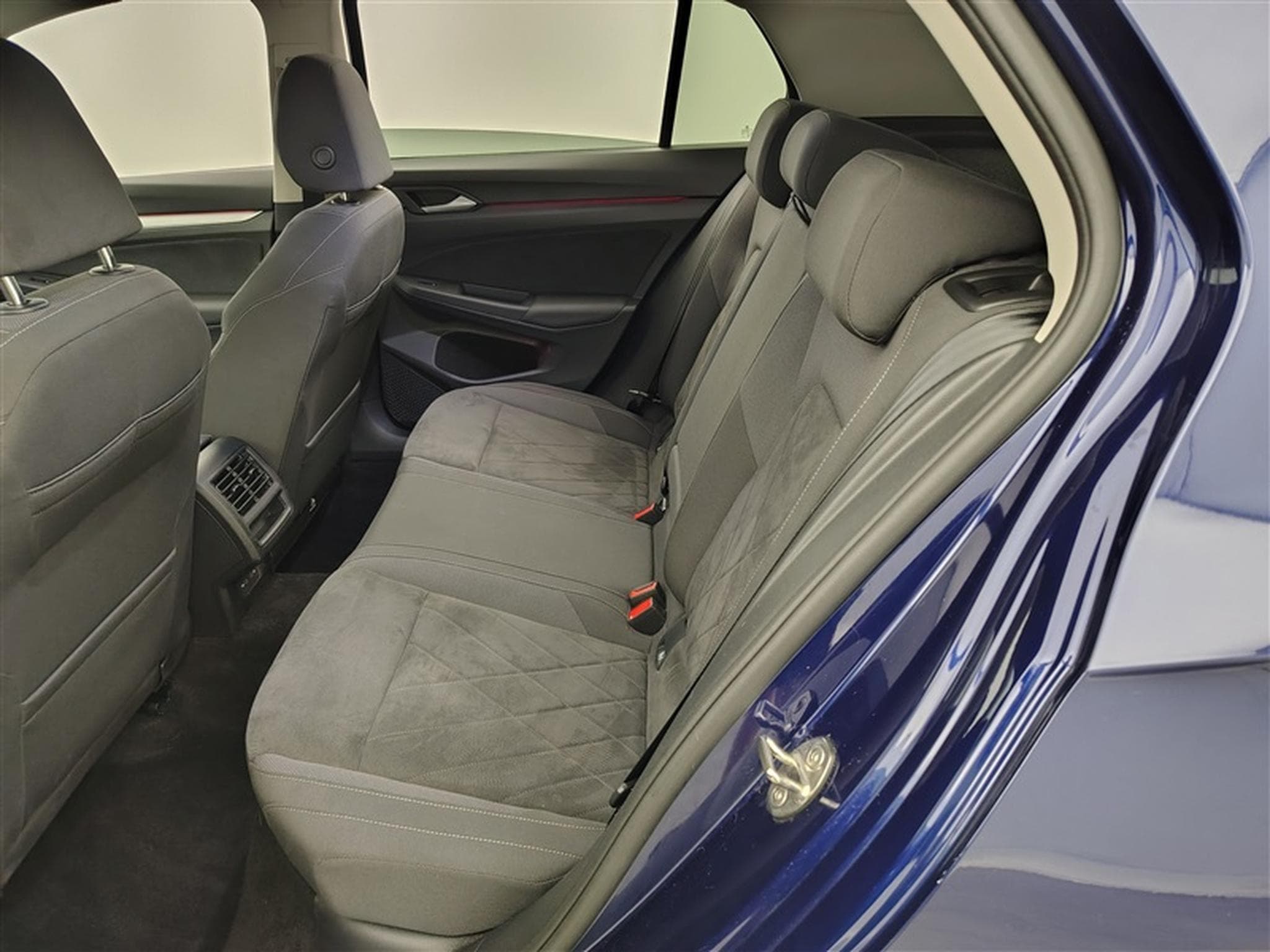 VW Golf 1.0 eTSI Life OPF DSG (2023) - Foto 13