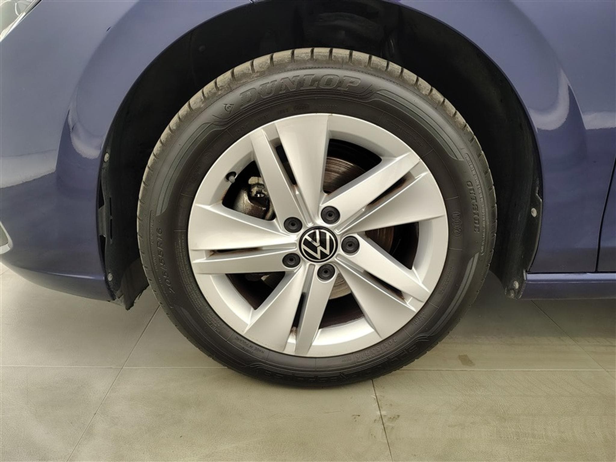 VW Golf 1.0 eTSI Life OPF DSG (2023) - Foto 6