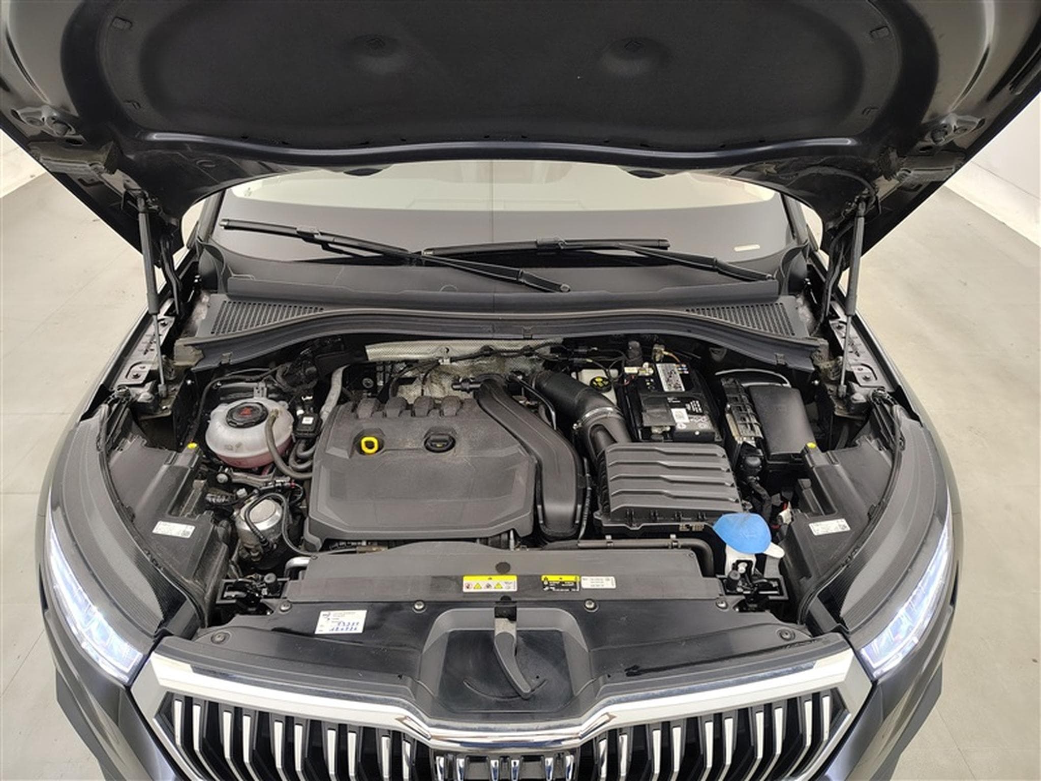 Skoda Kodiaq 1.5 TSI Clever+ 7pl./S-CUIR/NAVI/TO PANO/FULL LED/JA (2022) - Foto 23