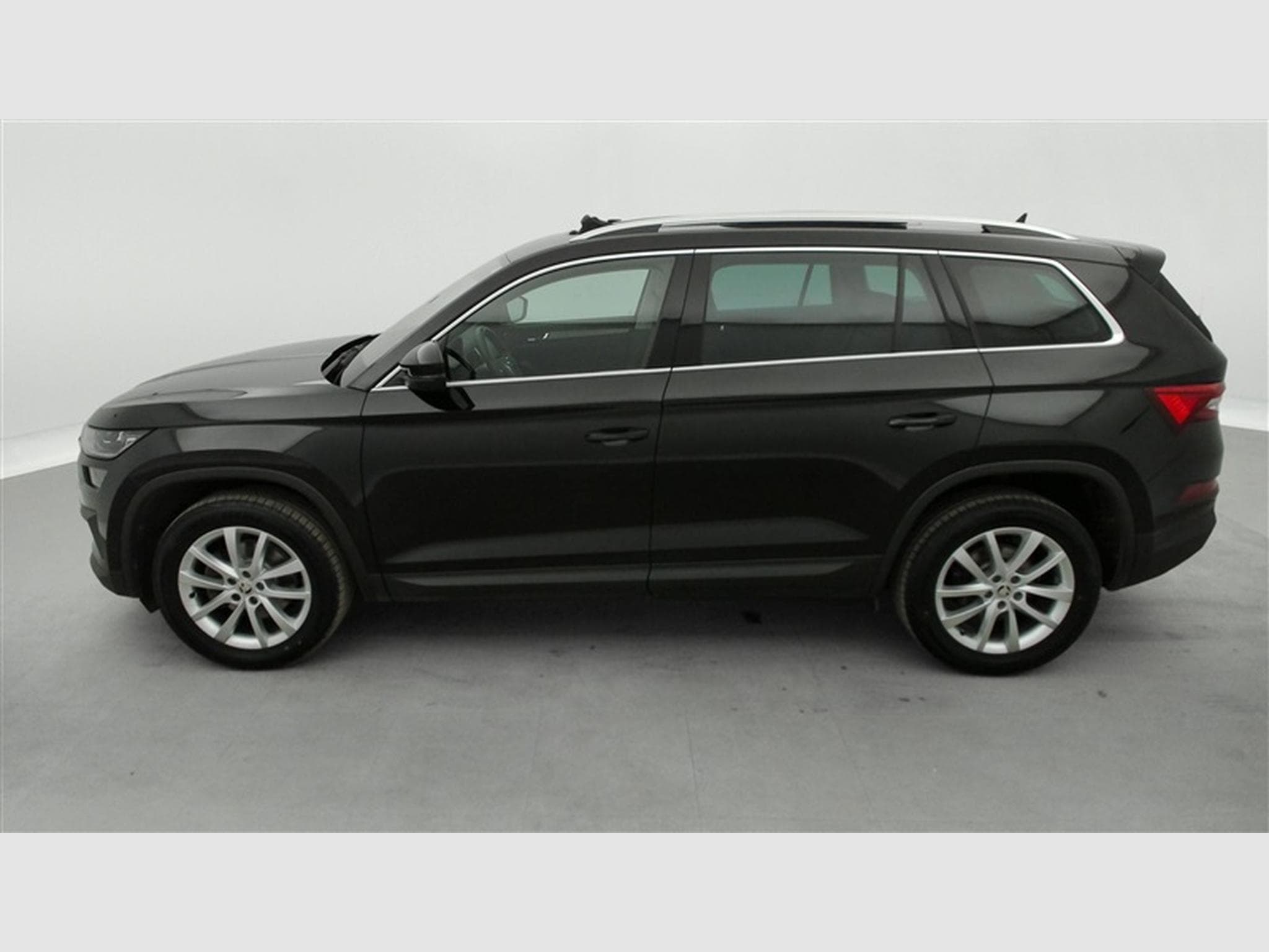Skoda Kodiaq 1.5 TSI Clever+ 7pl./S-CUIR/NAVI/TO PANO/FULL LED/JA (2022) - Foto 3