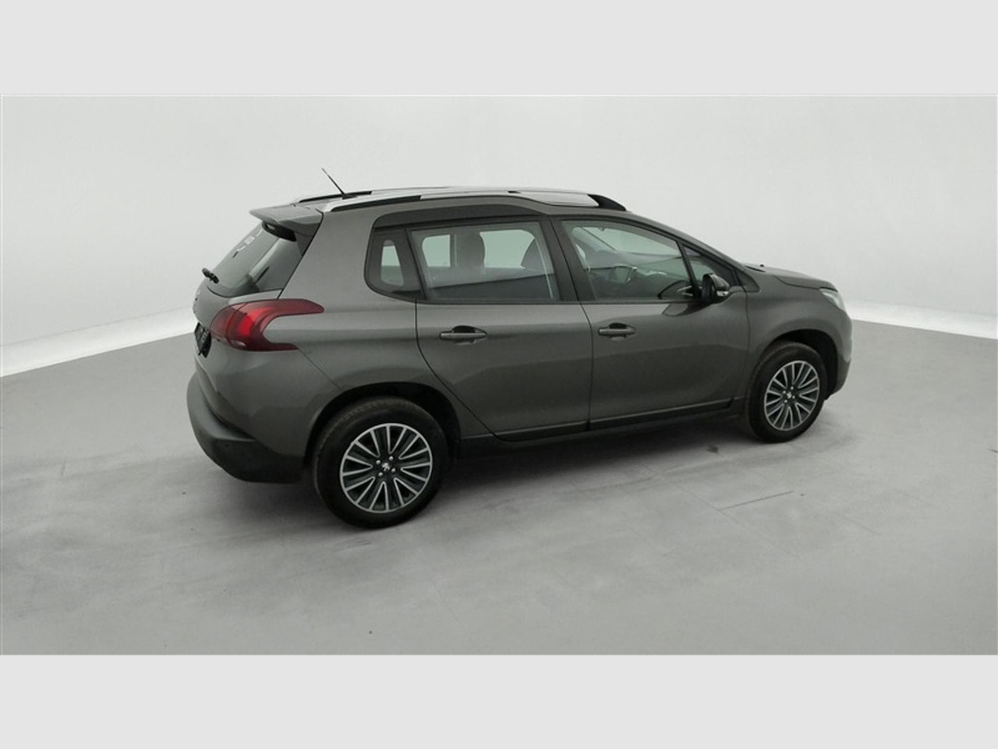 Peugeot 2008 1.2 PureTech 82Cv Active CLIM / BLUETOOTH / PDC (2019) - Foto 24