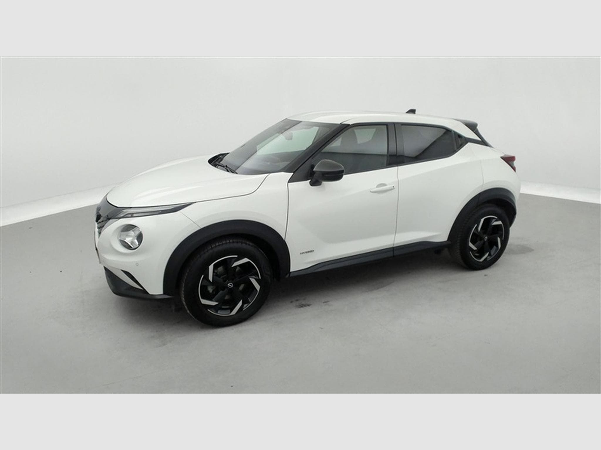 Nissan Juke 1.6 HEV N-Connecta AMT (2023) - Foto 21