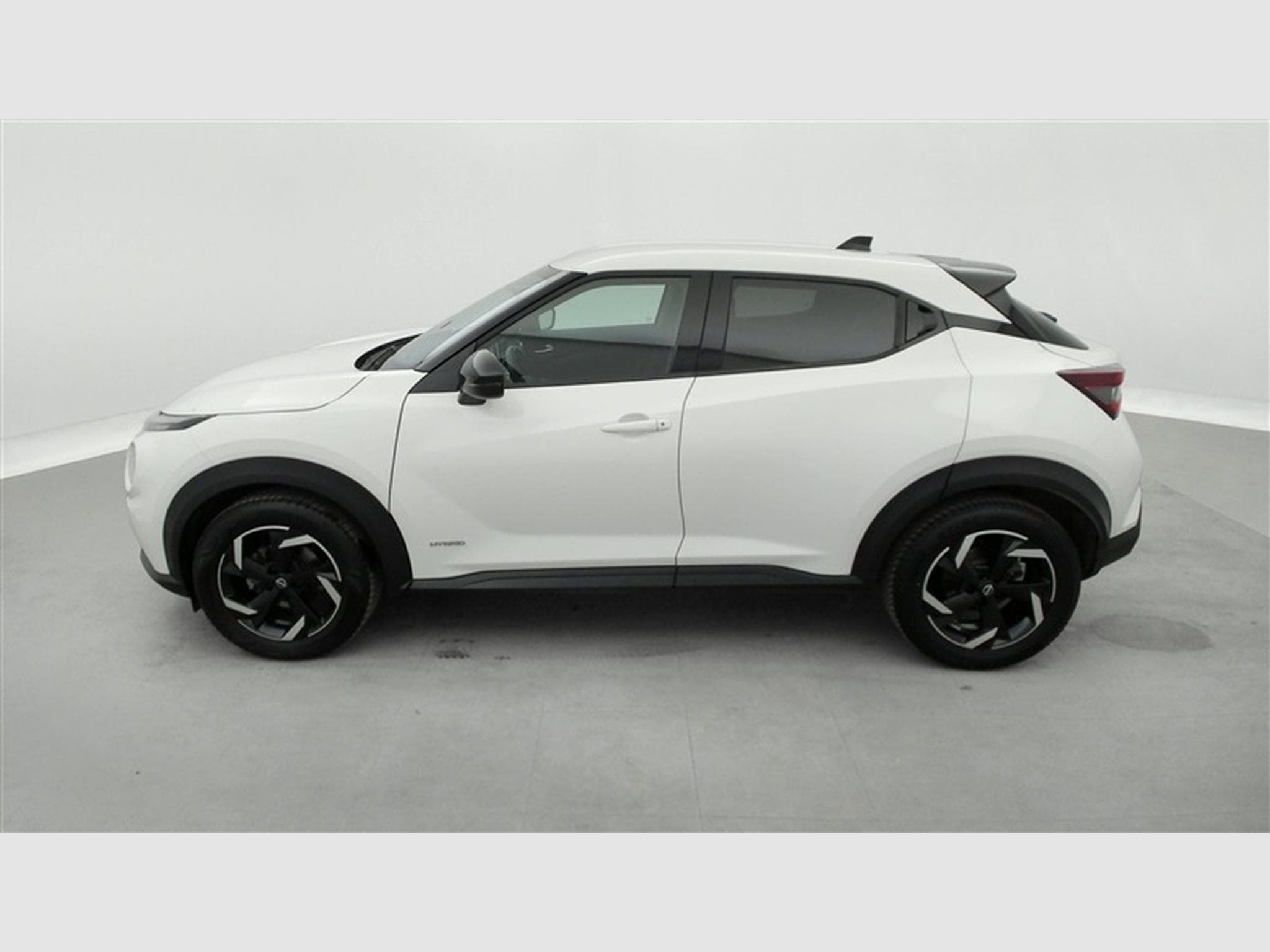 Nissan Juke 1.6 HEV N-Connecta AMT (2023) - Foto 3