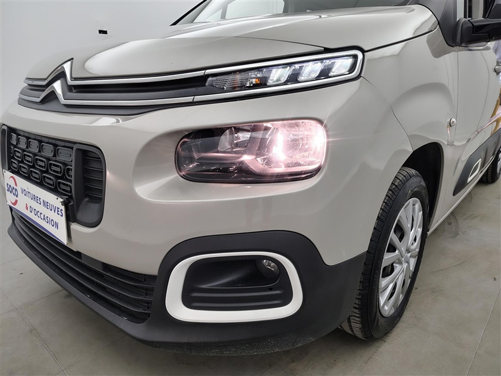 Citroen Berlingo 1.2 PureTech M *NAVI/CAM360/CARPLAY/PDC* (2022) - Foto 15