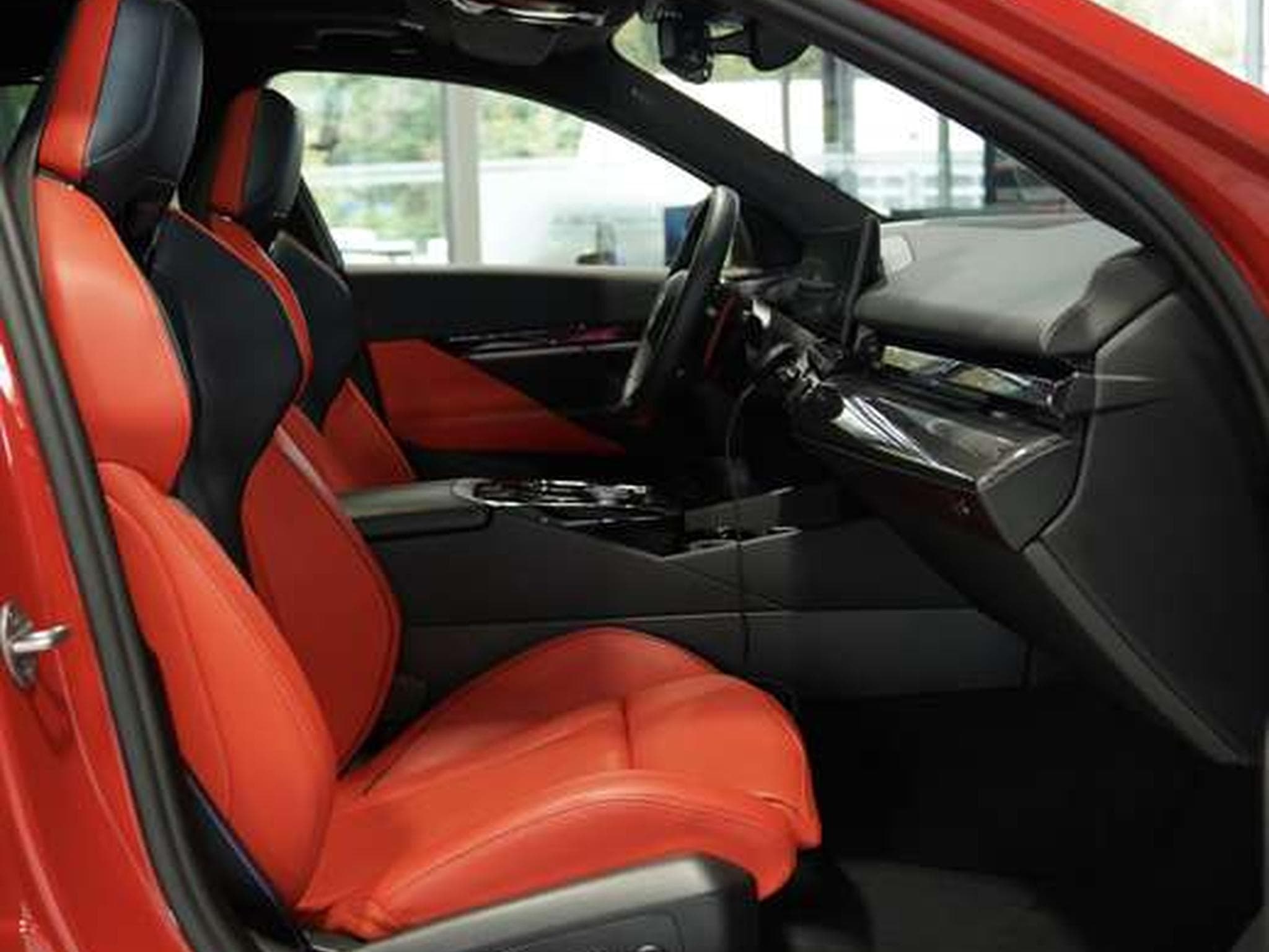 BMW M5 Touring 1.H *Carbon*Keramik*Grail*RossoCorsa (2025) - Foto 20