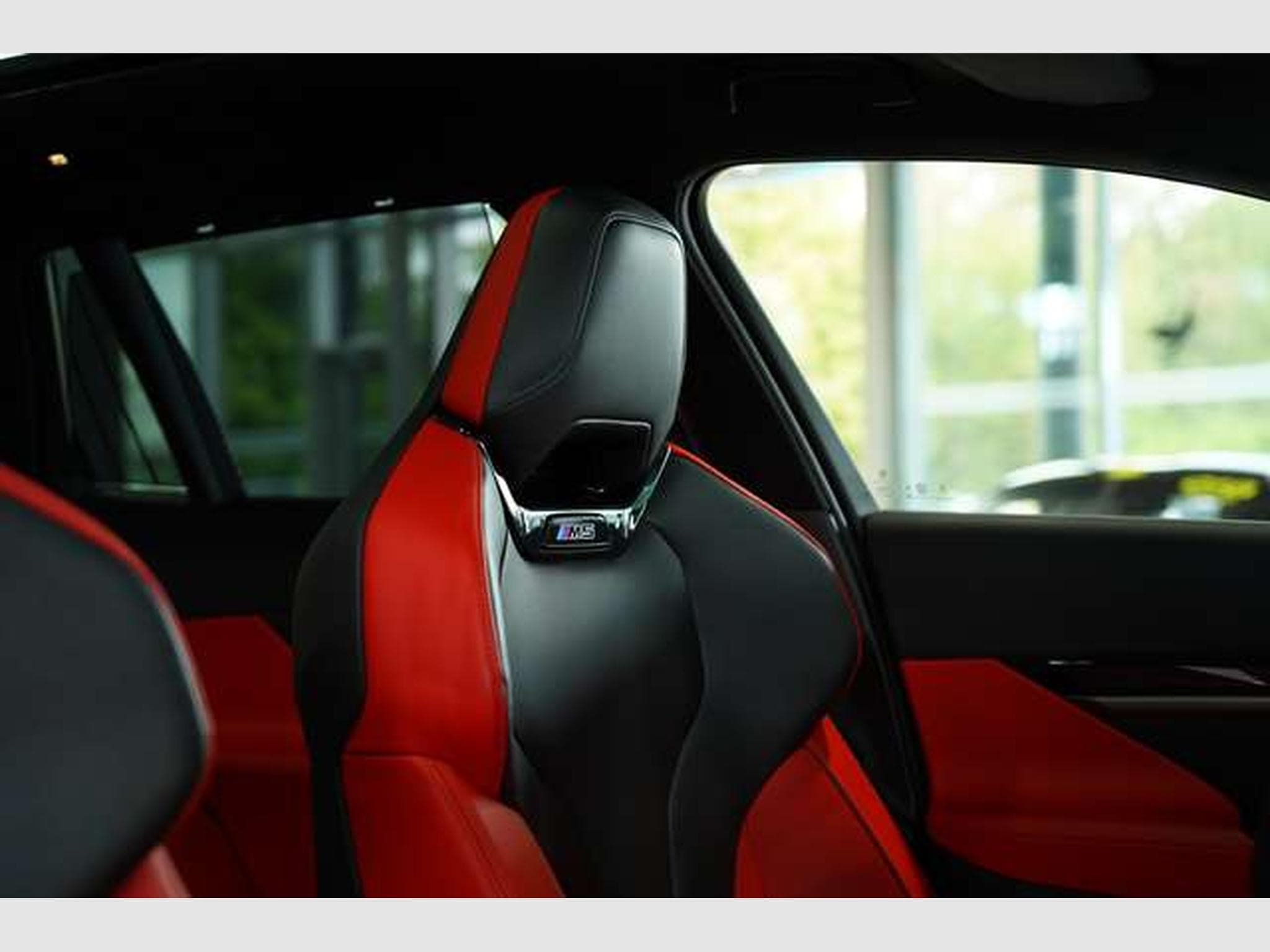 BMW M5 Touring 1.H *Carbon*Keramik*Grail*RossoCorsa (2025) - Foto 26