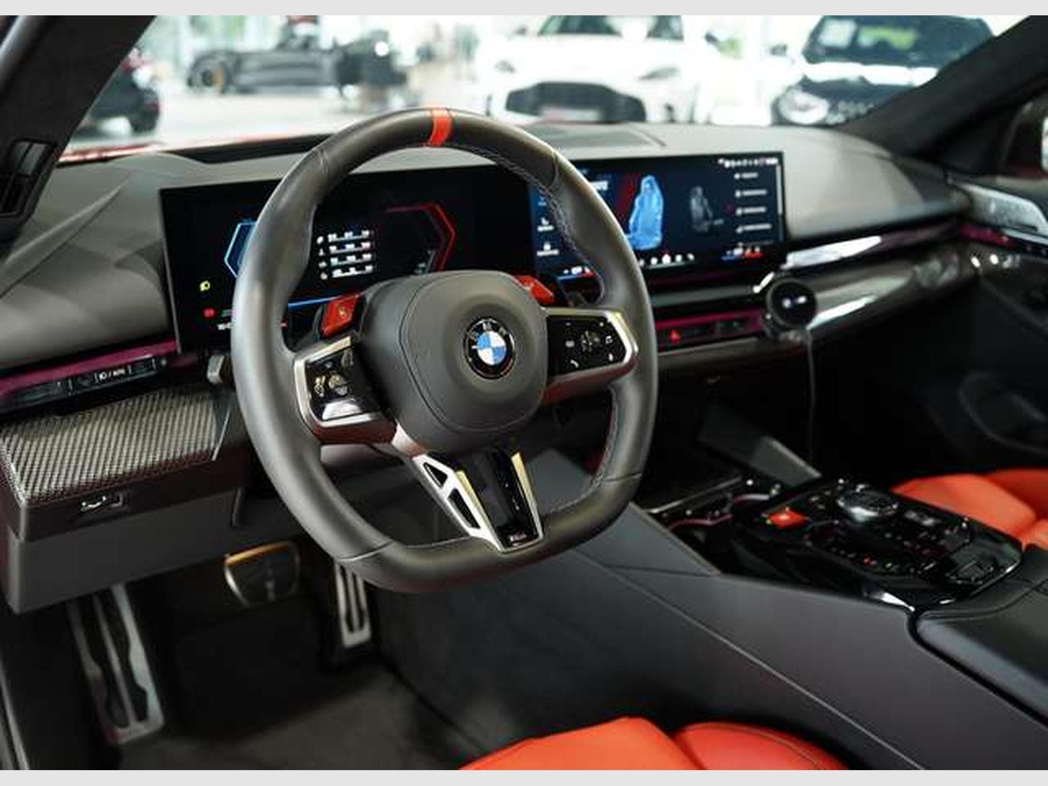 BMW M5 Touring 1.H *Carbon*Keramik*Grail*RossoCorsa (2025) - Foto 36