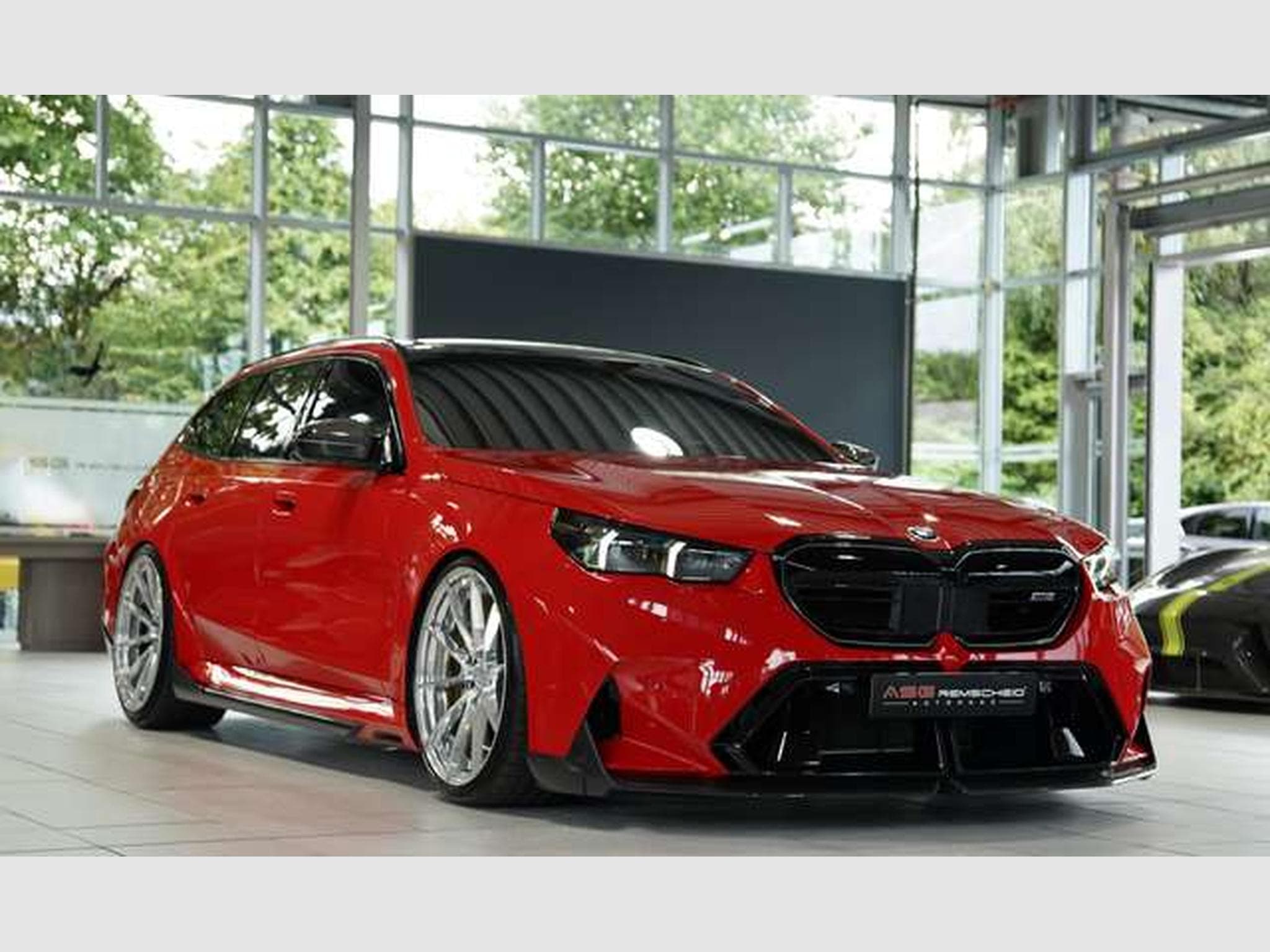 BMW M5 Touring 1.H *Carbon*Keramik*Grail*RossoCorsa (2025) - Foto 5