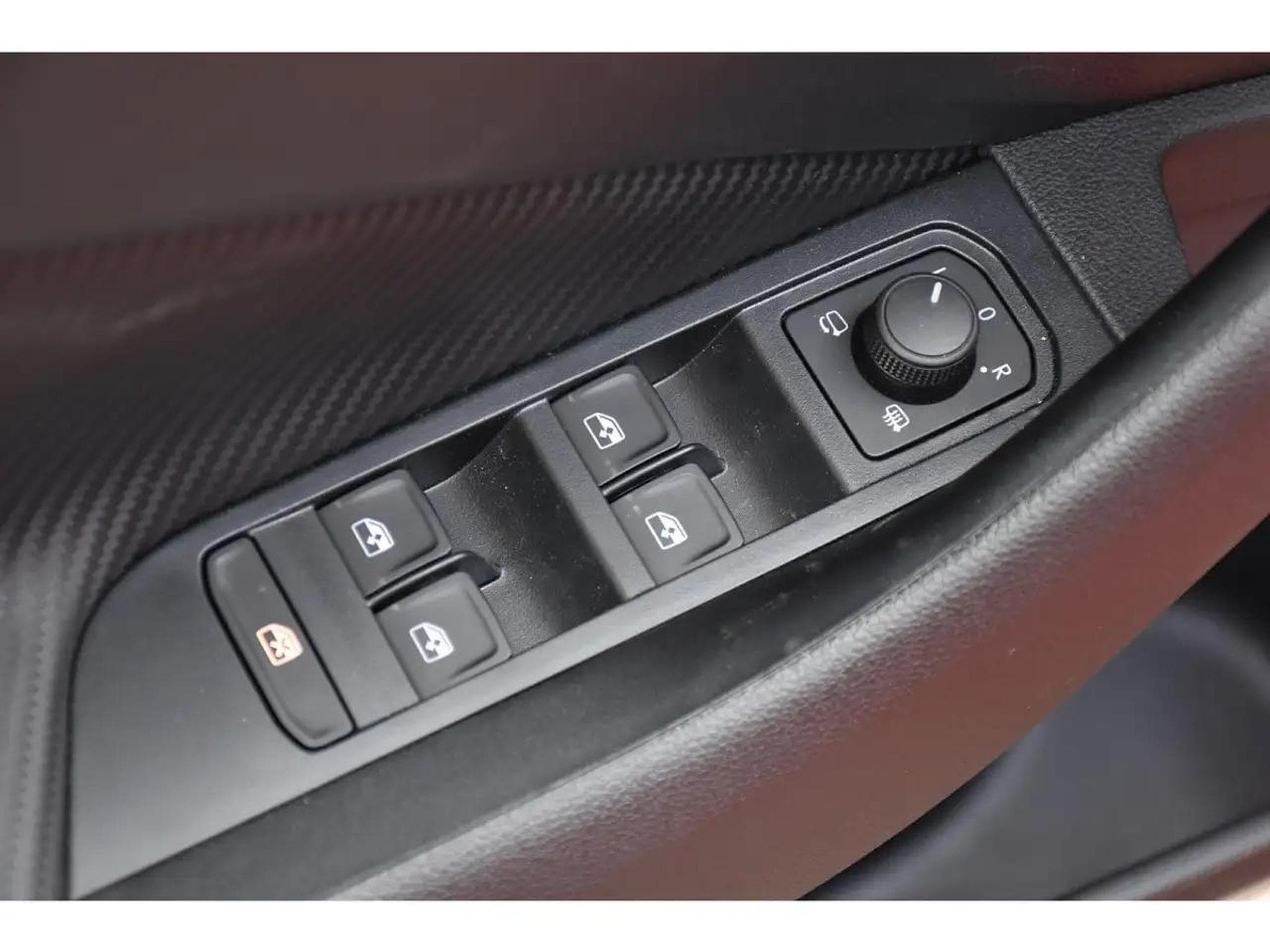 Skoda Kamiq (2026) - Foto 24