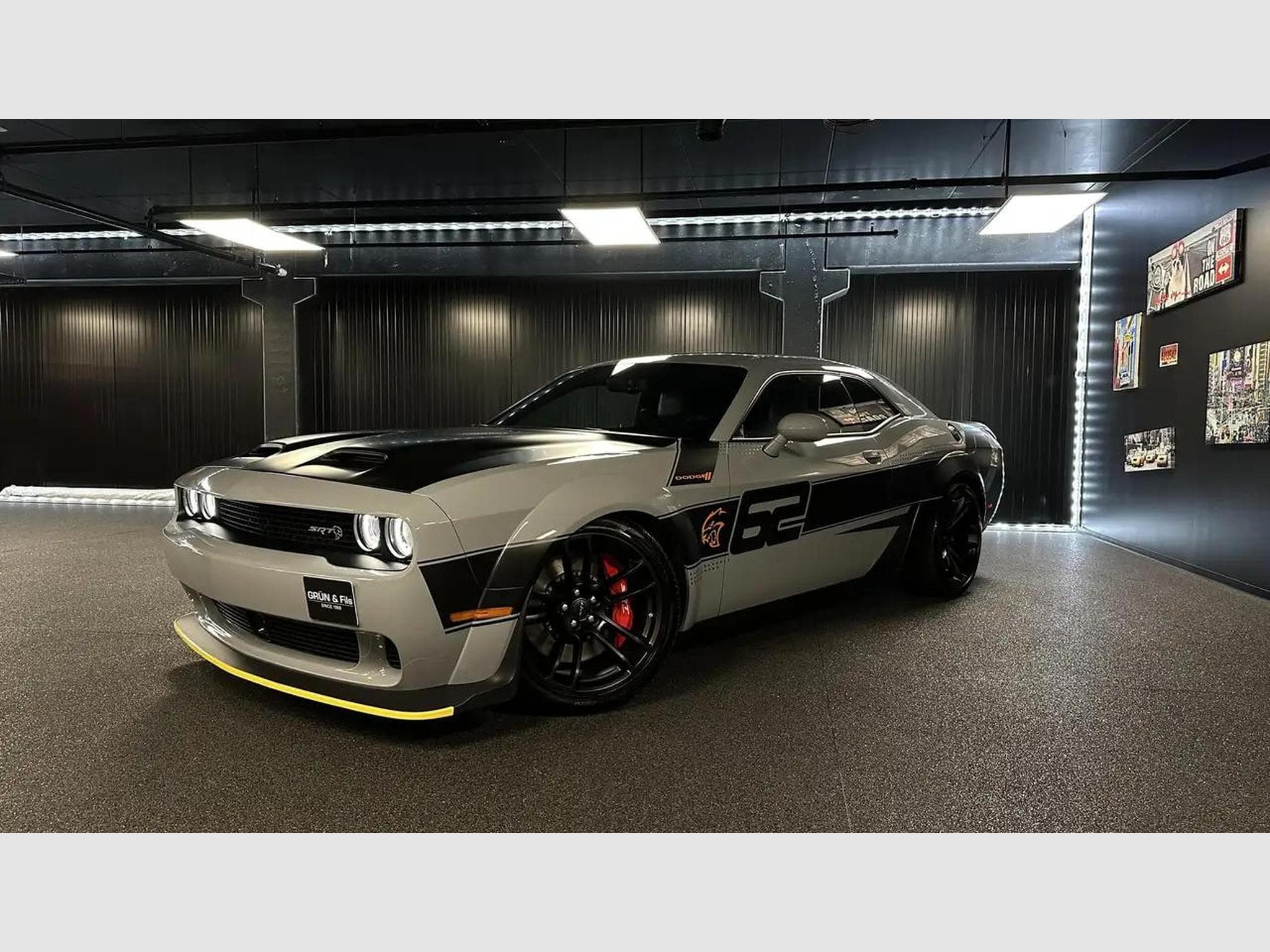 Dodge Challenger (2022) - Photo 3