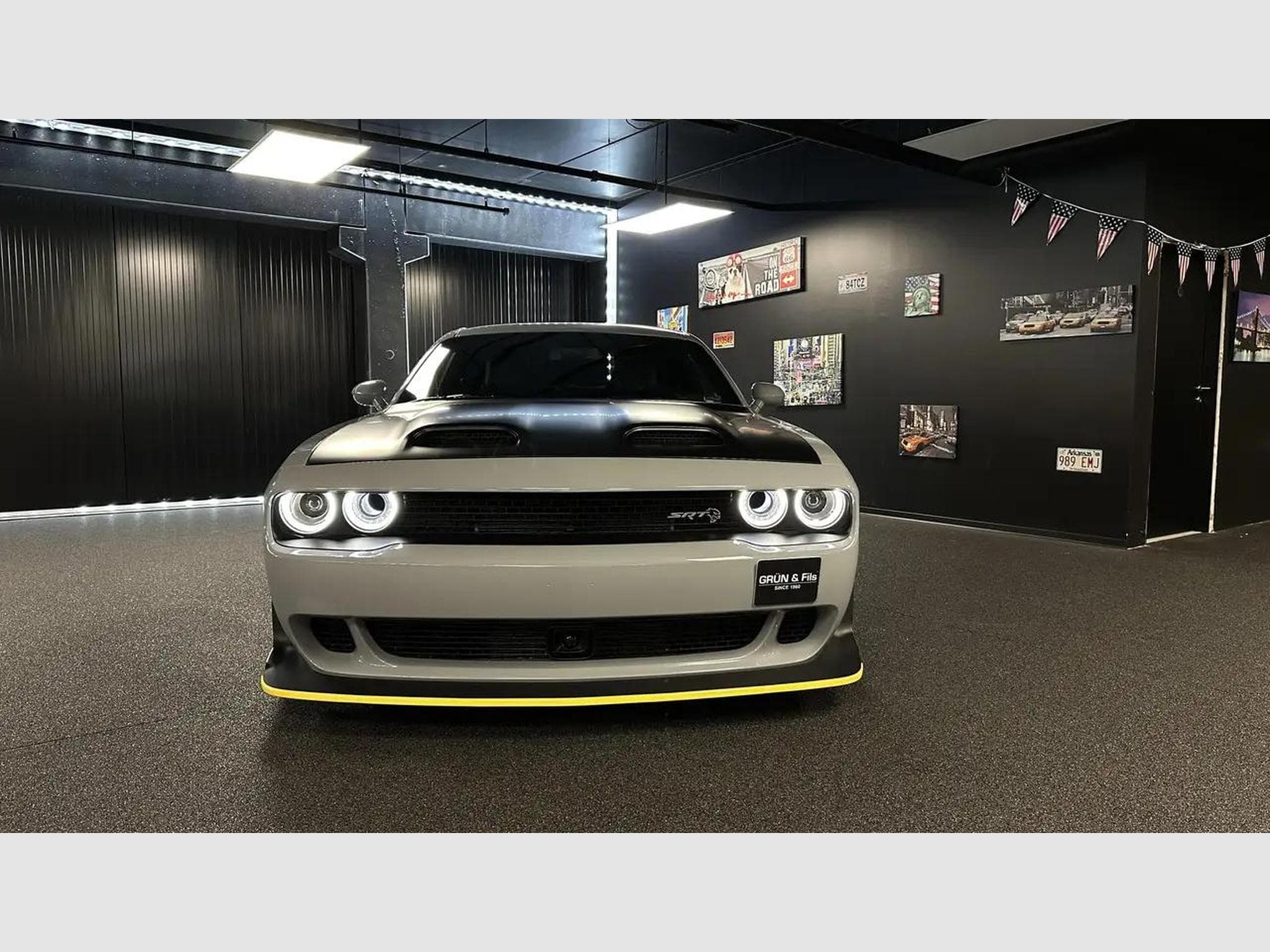Dodge Challenger (2022) - Photo 6