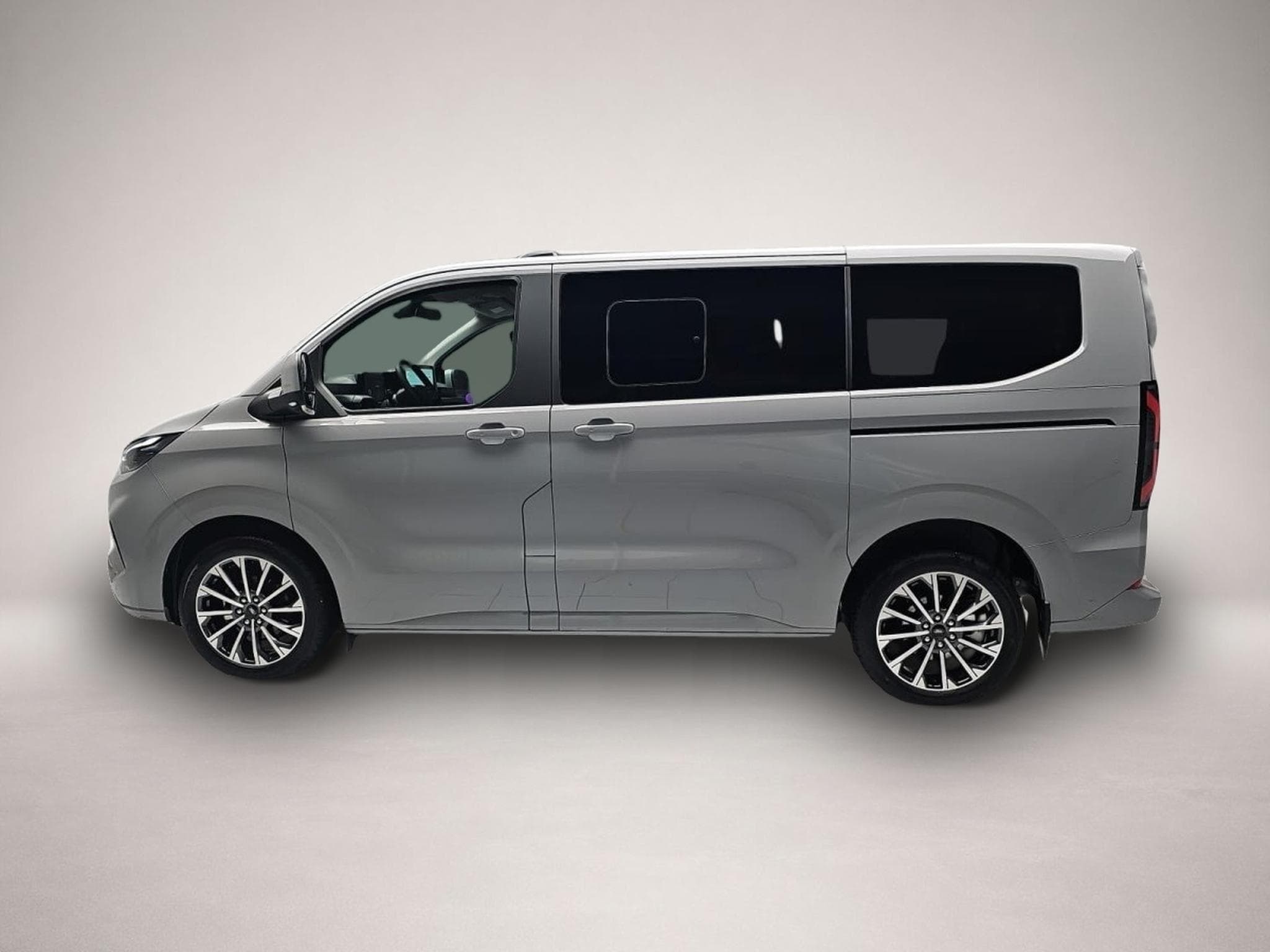 Ford Tourneo (2026) - Foto 4