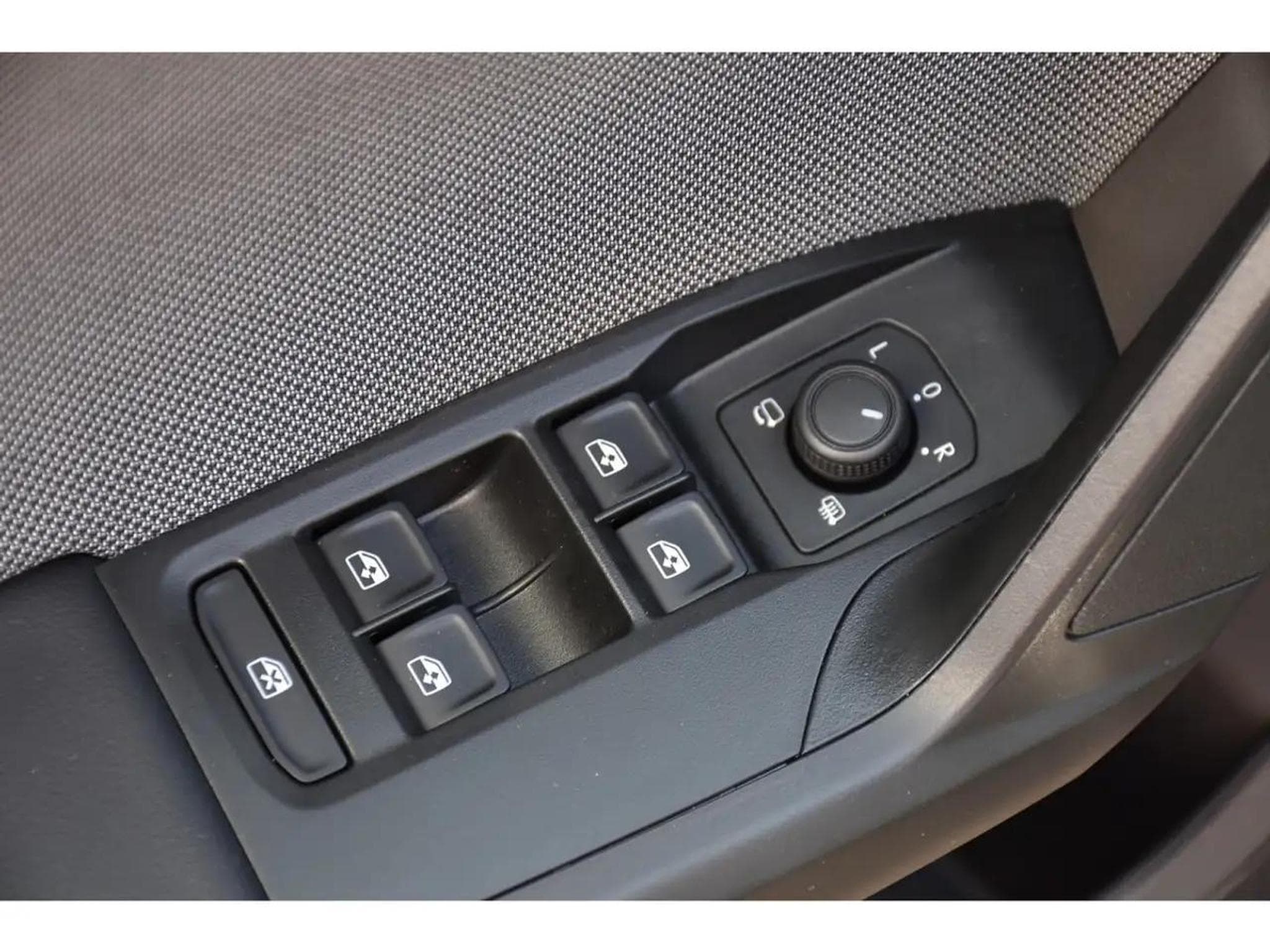 Seat Leon (2025) - Foto 23