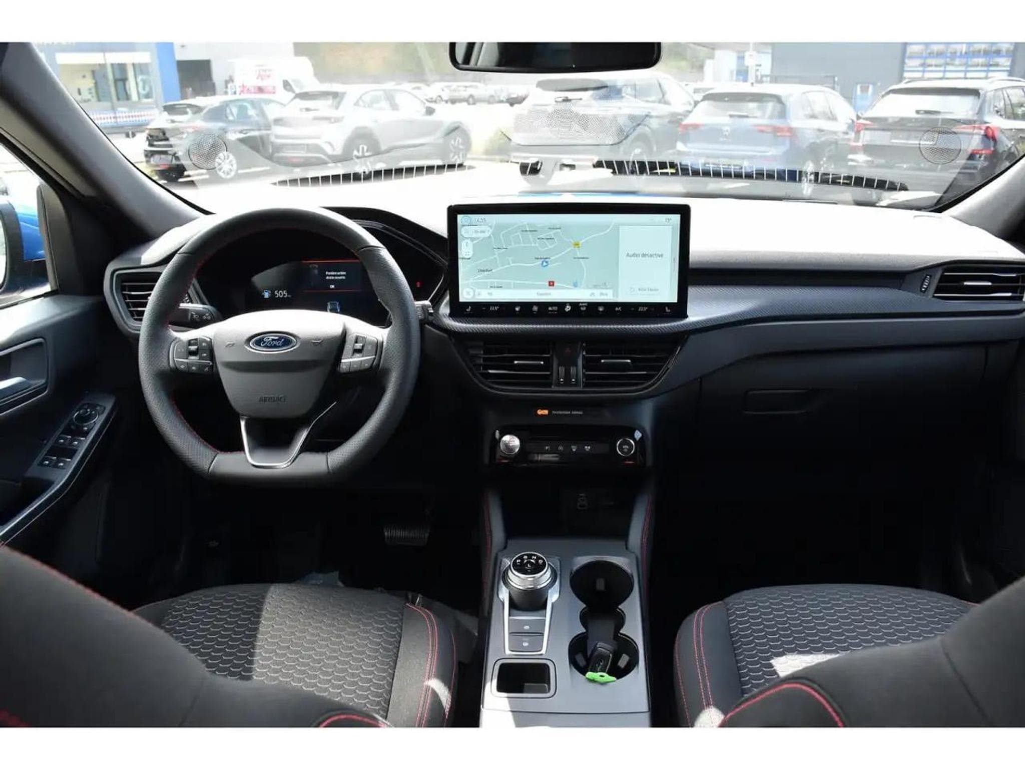 Ford Kuga (2025) - Foto 9