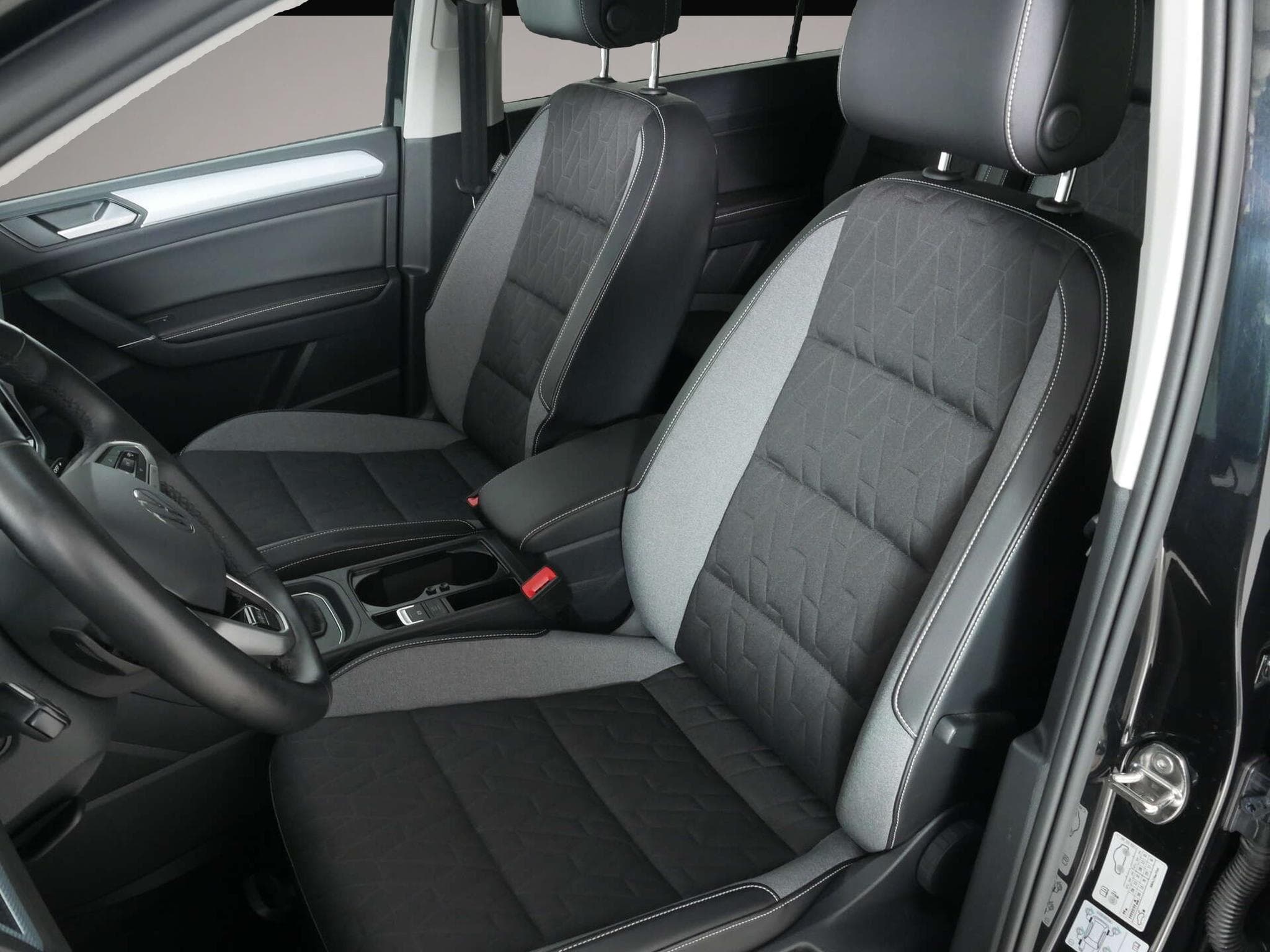 VW Touran (2025) - Foto 6