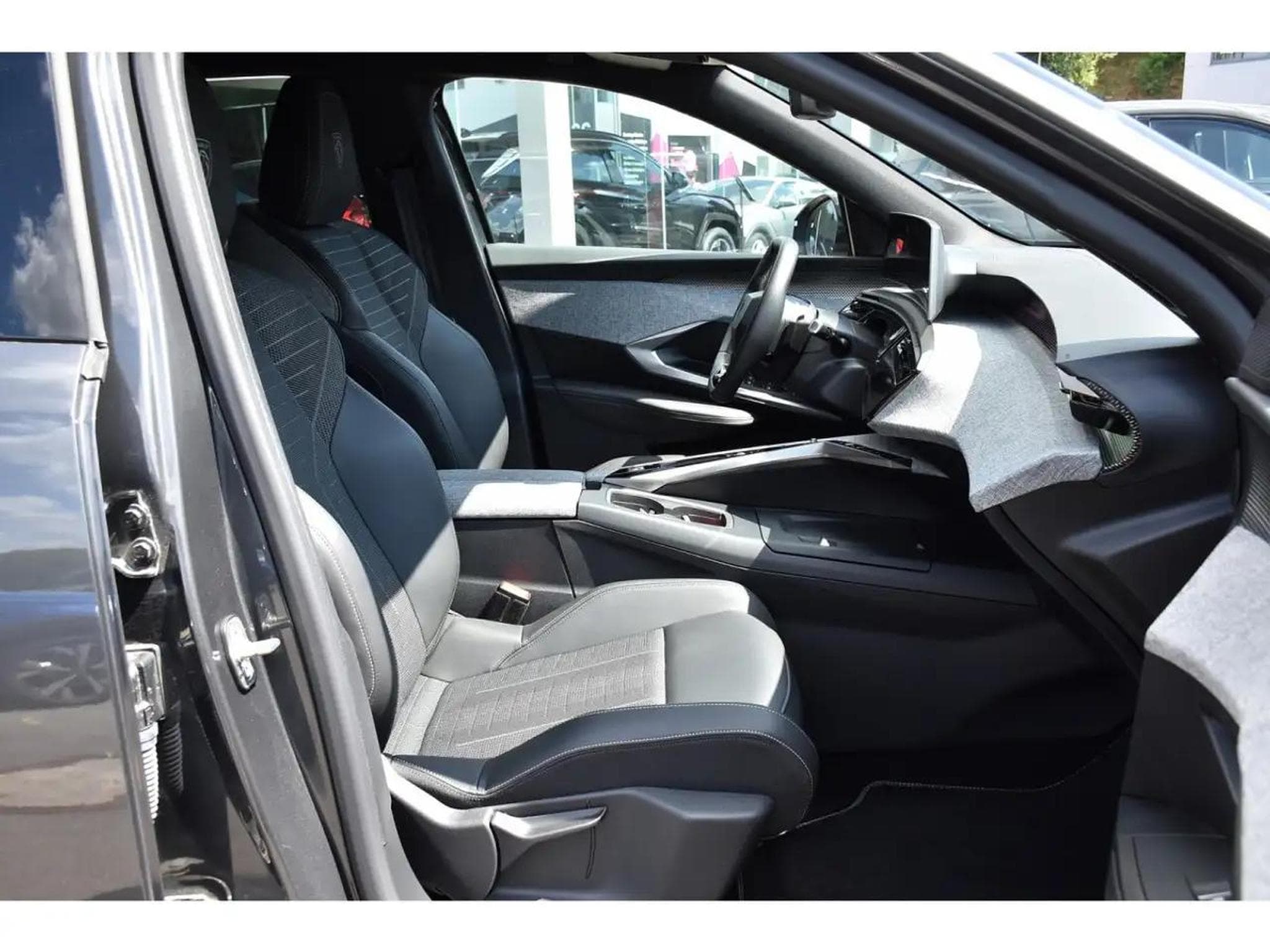 Peugeot 3008 (2025) - Foto 7