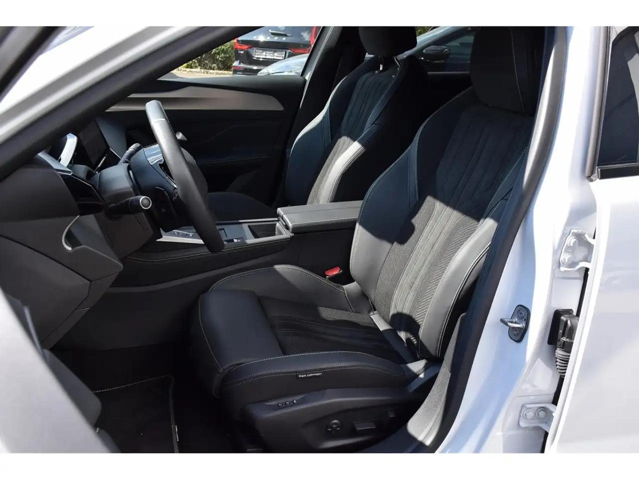 Peugeot 4008 (2025) - Foto 6