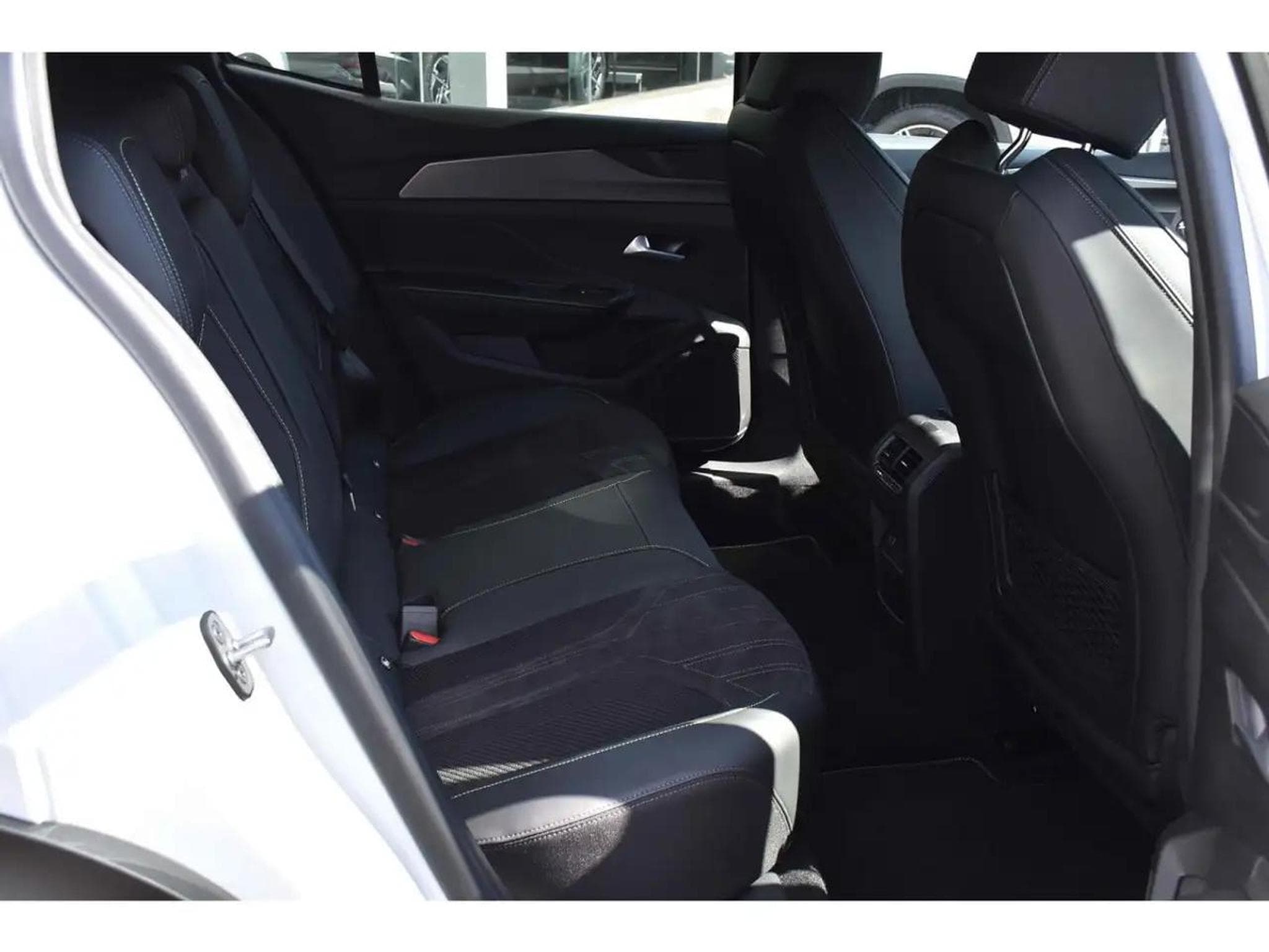 Peugeot 4008 (2025) - Foto 8