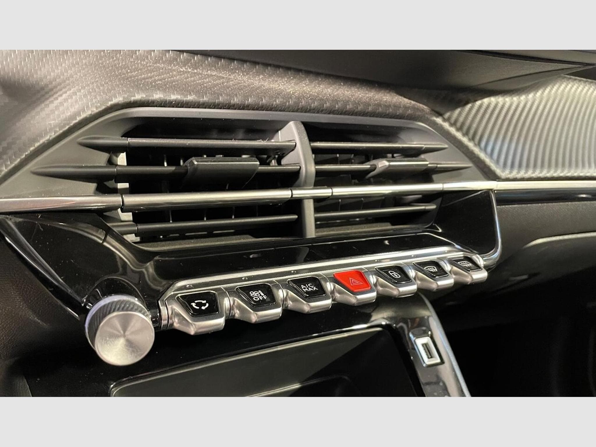 Peugeot 208 1.2 ESSENCE 75 CV STYLE CARPLAY 5P (2023) - Photo 4