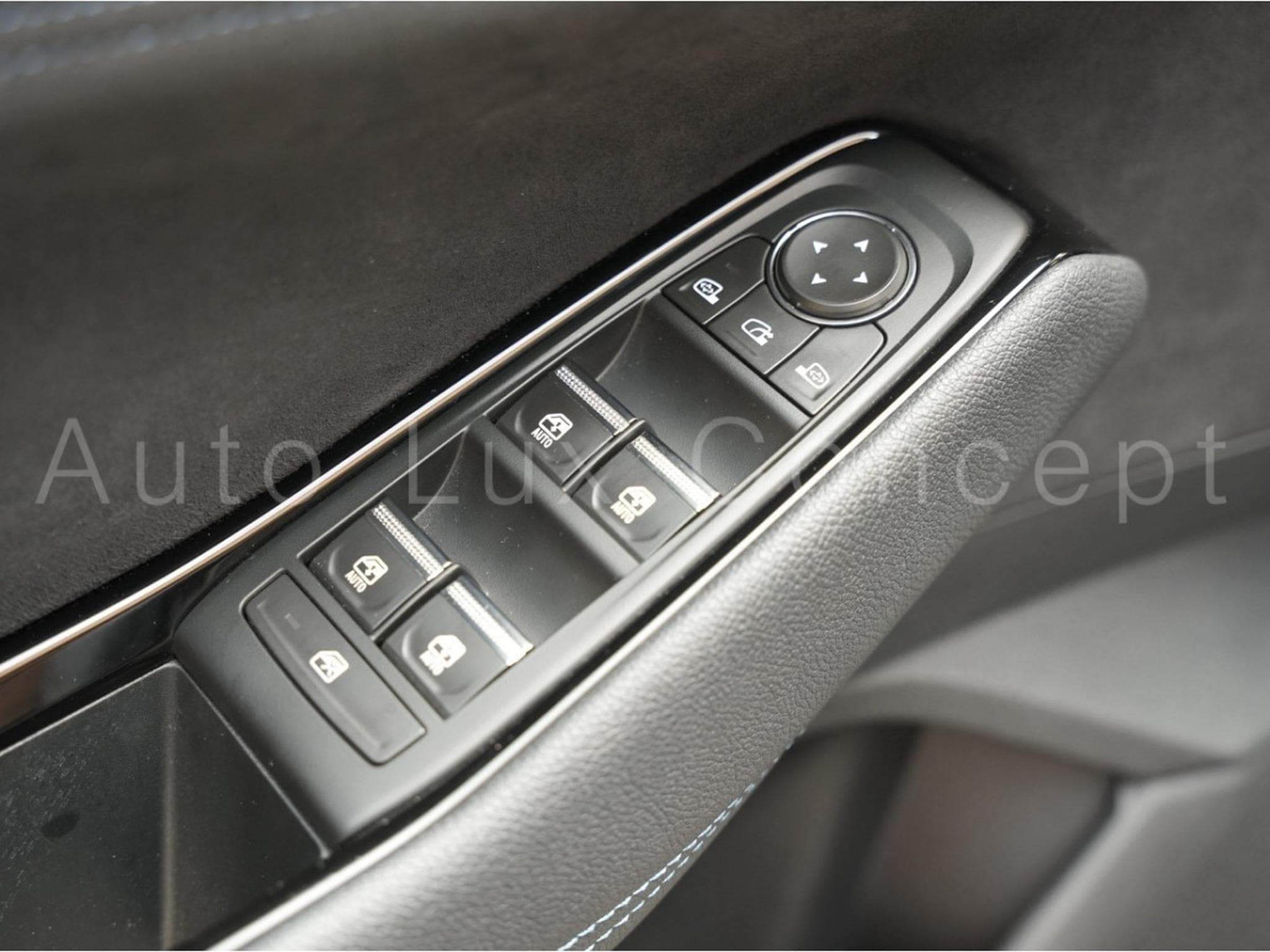 Renault Espace E-Tech Full Hybrid 200 Esprit Alpine 7 places (2025) - Foto 28