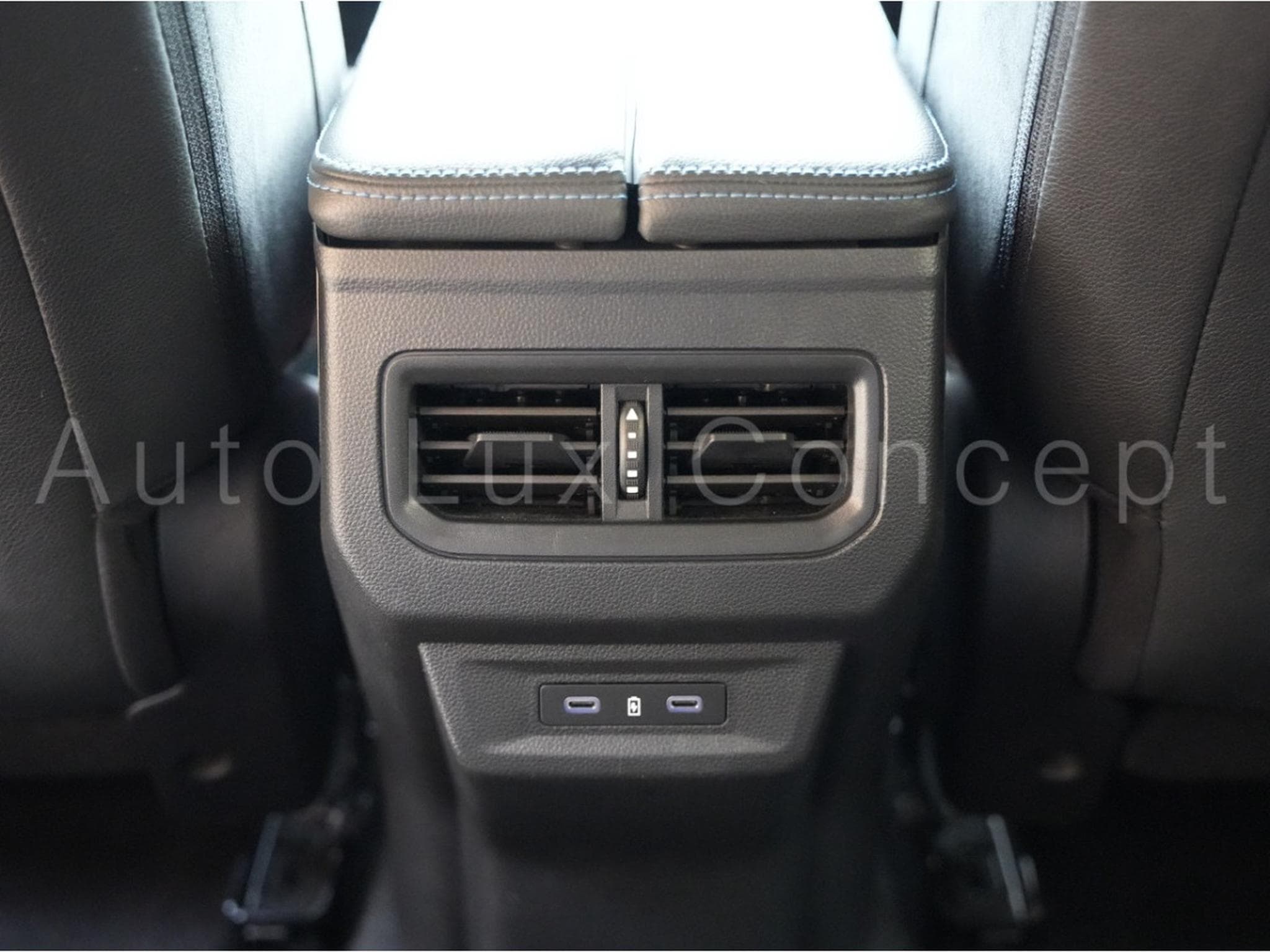 Renault Espace E-Tech Full Hybrid 200 Esprit Alpine 7 places (2025) - Foto 30
