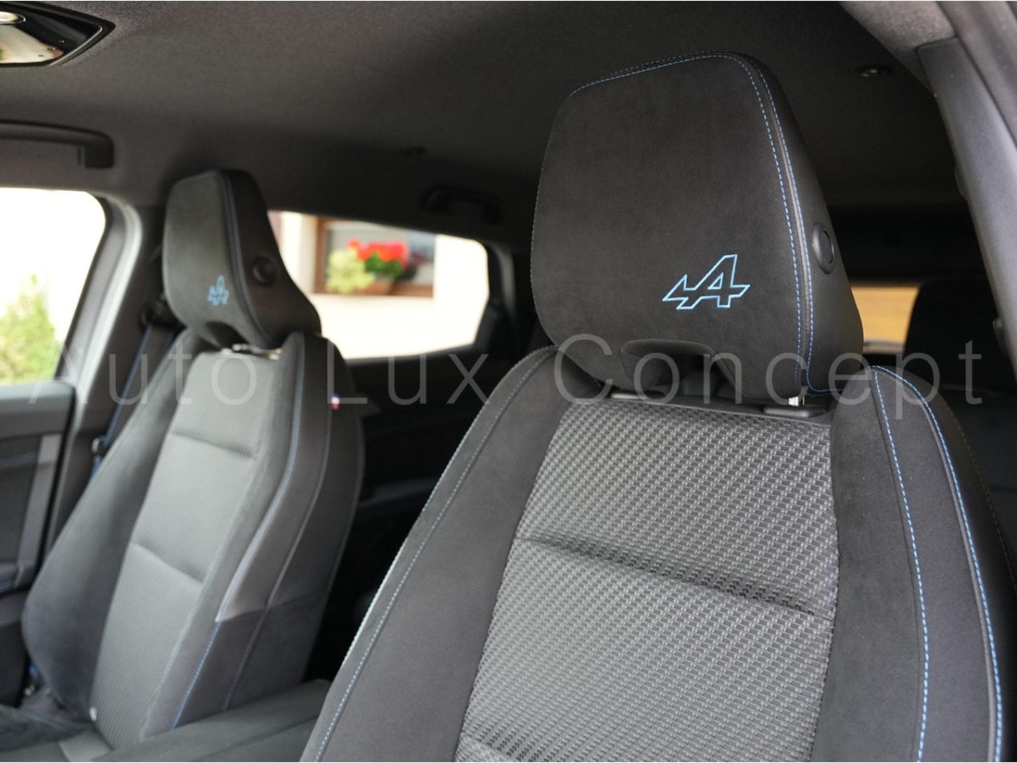 Renault Espace E-Tech Full Hybrid 200 Esprit Alpine 7 places (2025) - Foto 8