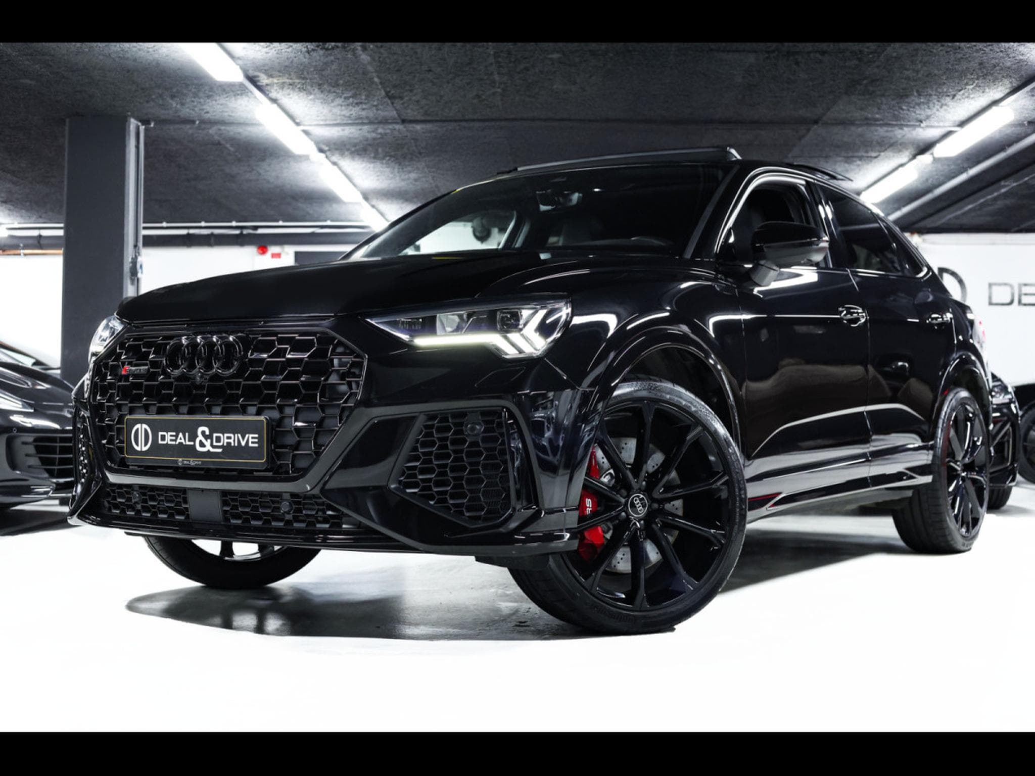 Audi RSQ3 SPORTBACK 2.5 TFSI QUATTRO S-TRONIC - PACK DESIGN NOIR - WAR (2023) - Foto 1