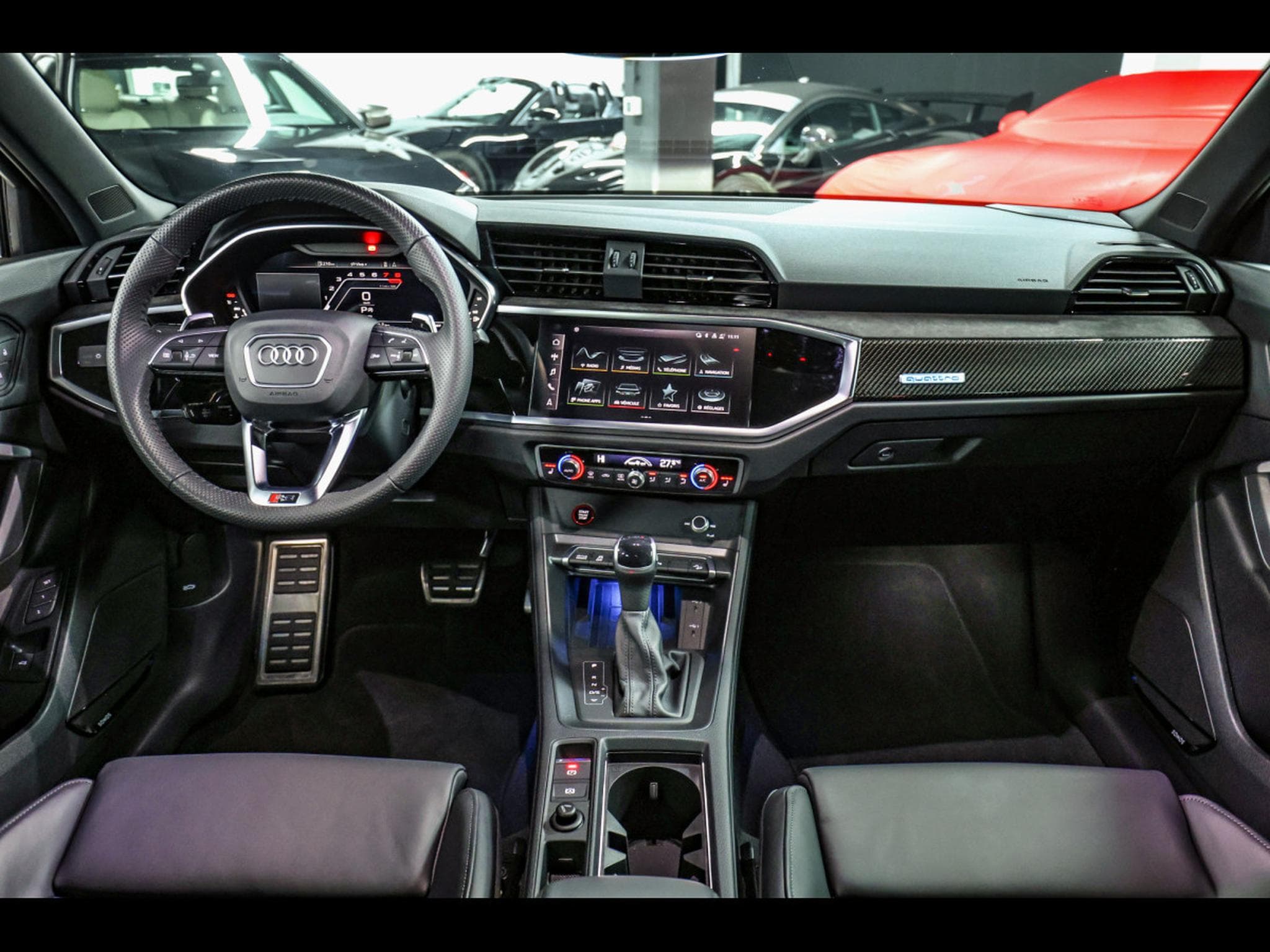 Audi RSQ3 SPORTBACK 2.5 TFSI QUATTRO S-TRONIC - PACK DESIGN NOIR - WAR (2023) - Foto 13