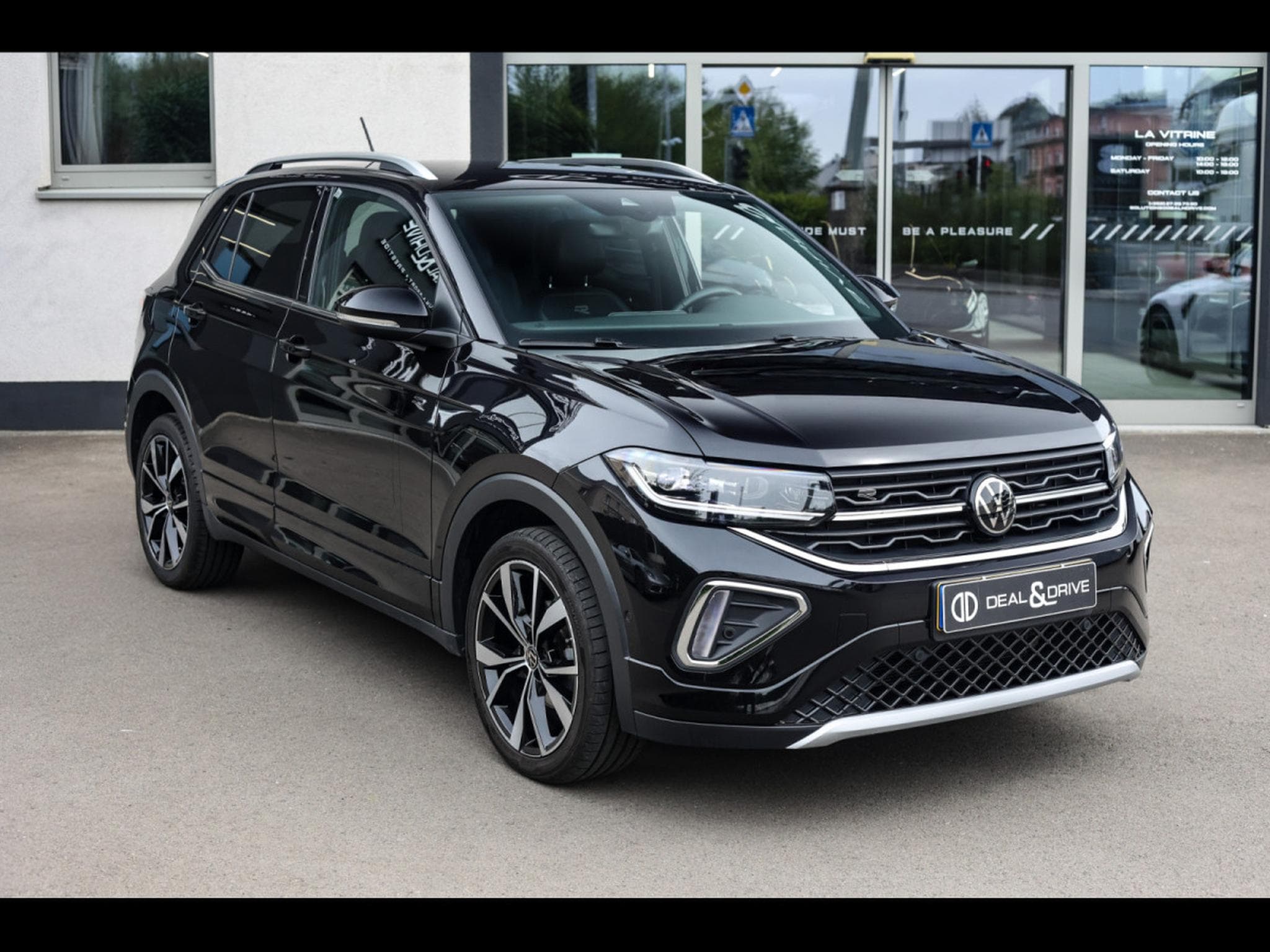 VW T-Cross 1.5 TSI 150 DSG R-LINE (2024) - Foto 6