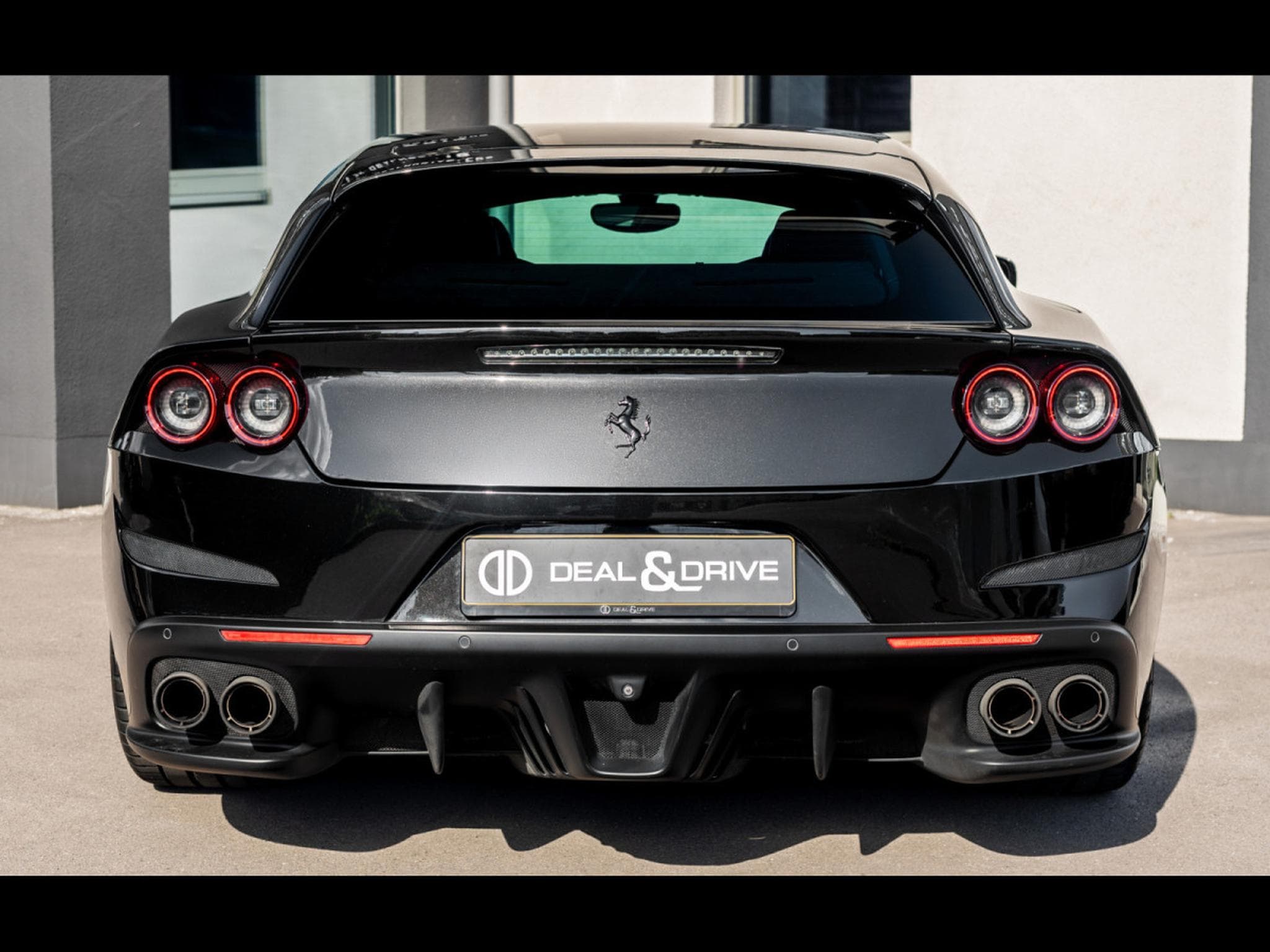 Ferrari GTC4 Lusso 6.3 V12 (690 CH) - NERO DAYTONA - IMMAT FR. - PPF - NEW FERR (2018) - Foto 4